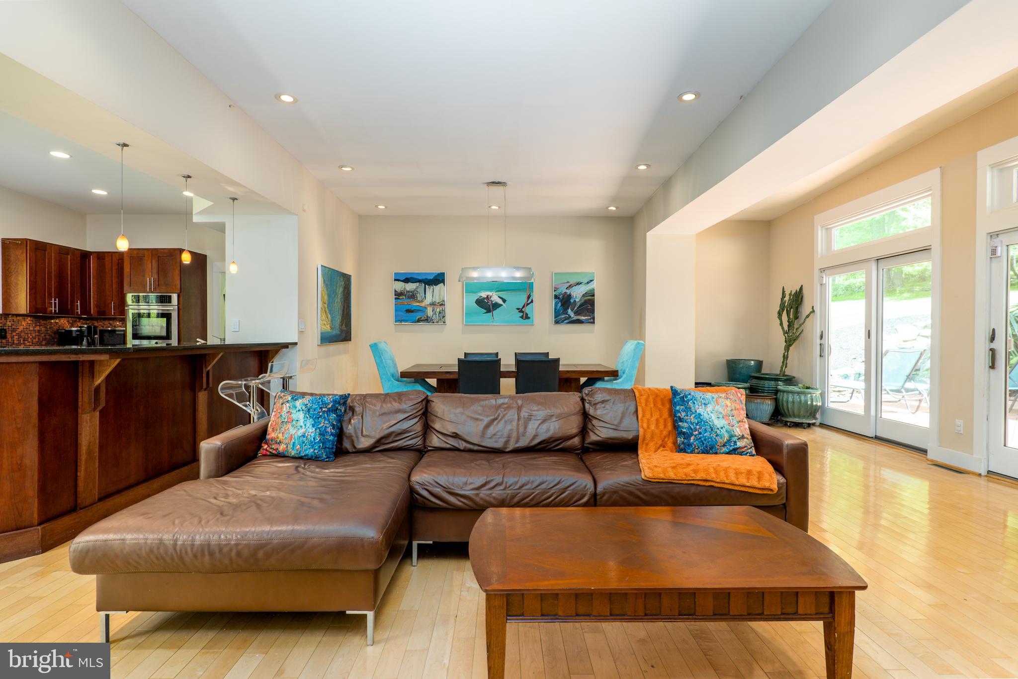 STEVENSON - Residential