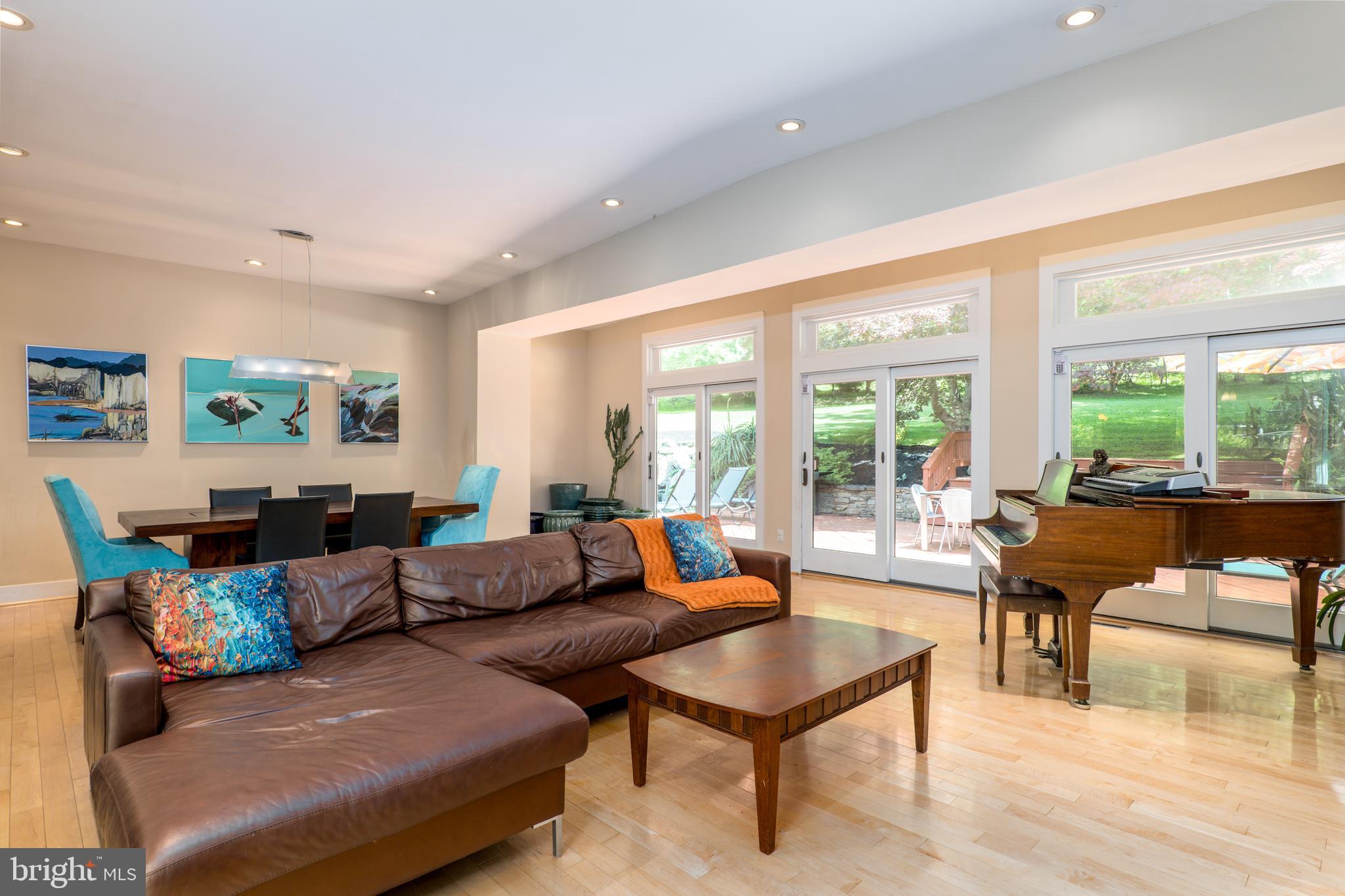 STEVENSON - Residential