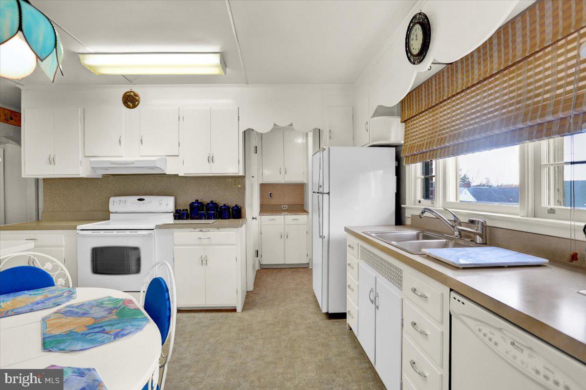 HAMPDEN HEIGHTS - Residential