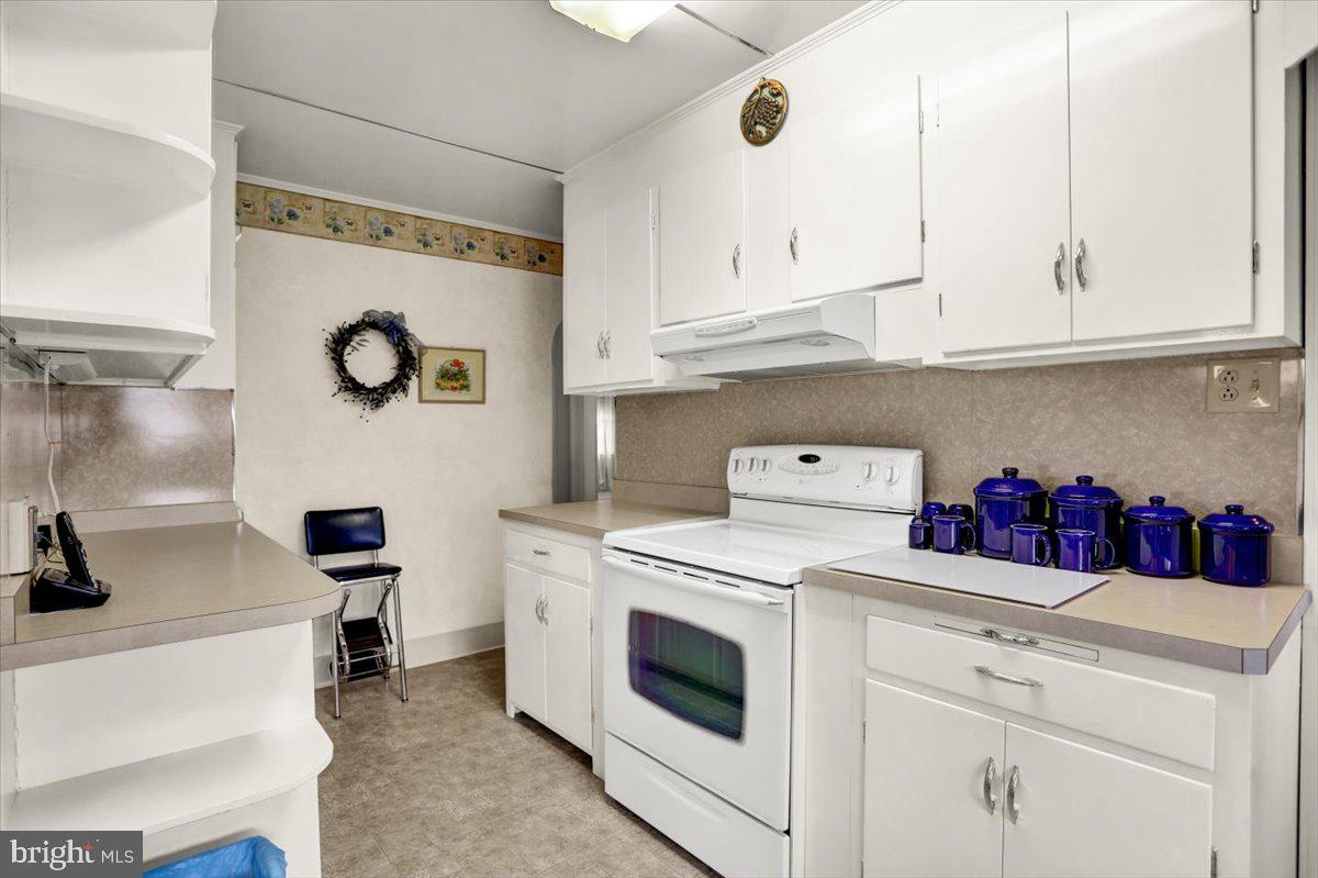 HAMPDEN HEIGHTS - Residential