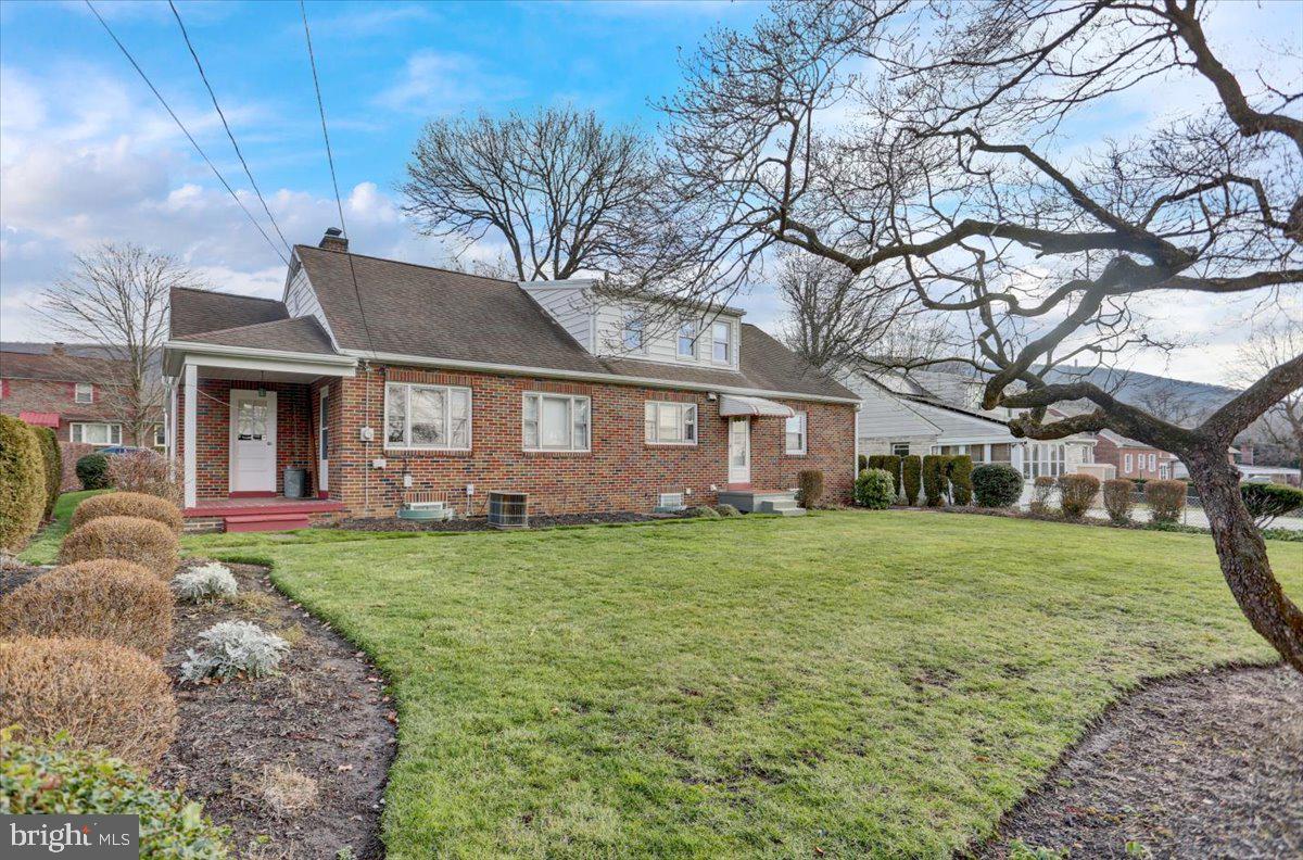 HAMPDEN HEIGHTS - Residential