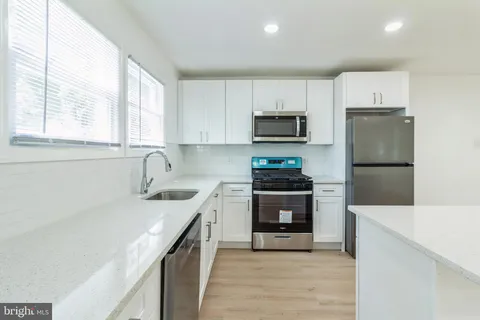 MLS: NJCB2024304
