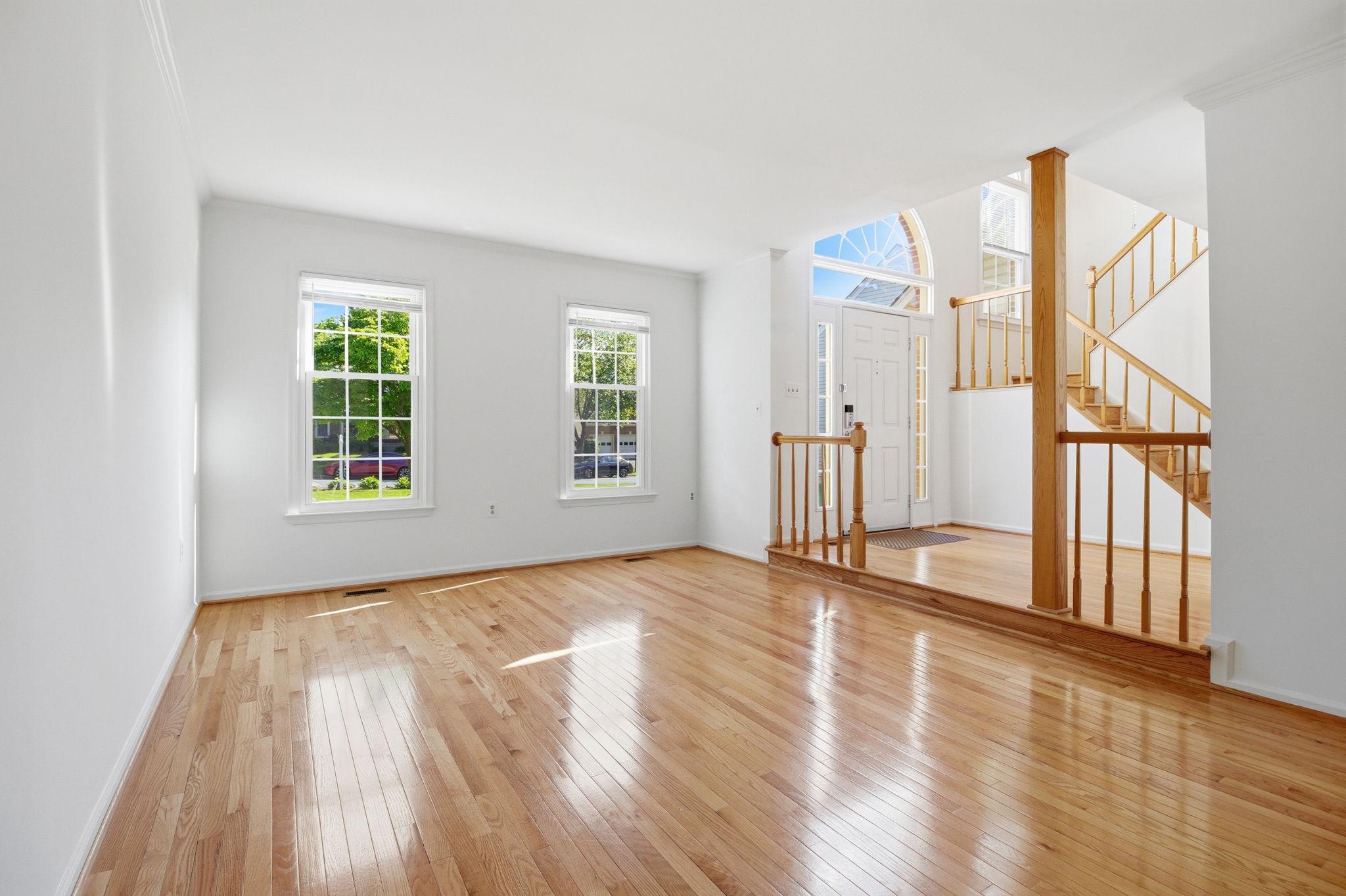 124 ENGLEFIELD DRIVE