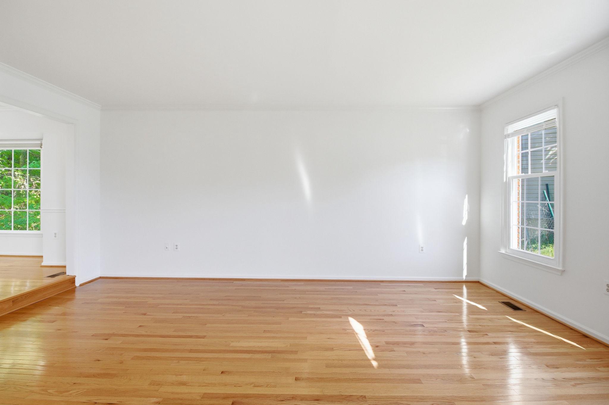 124 ENGLEFIELD DRIVE