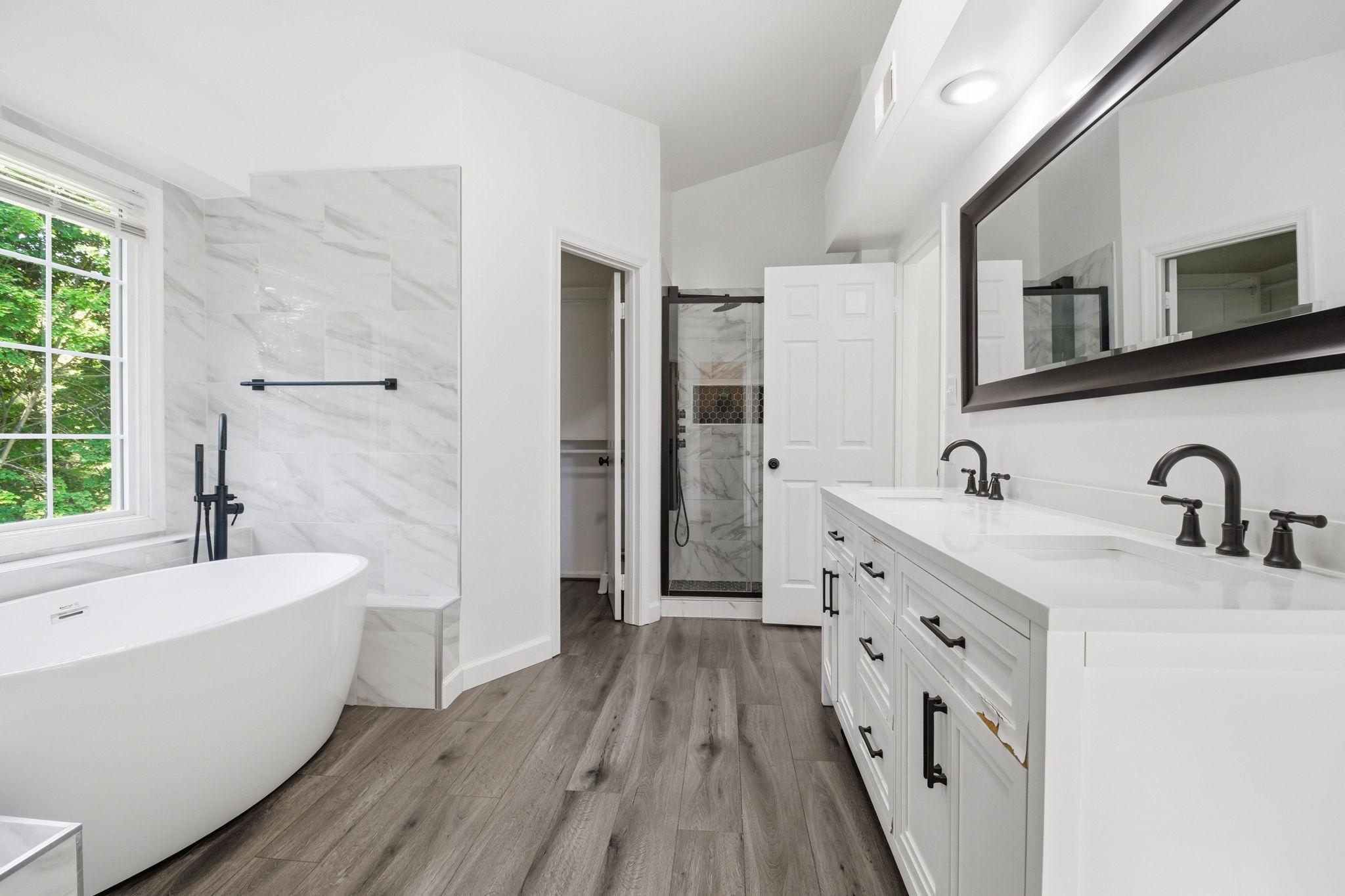 WASHINGTONIAN WOODS - Residential