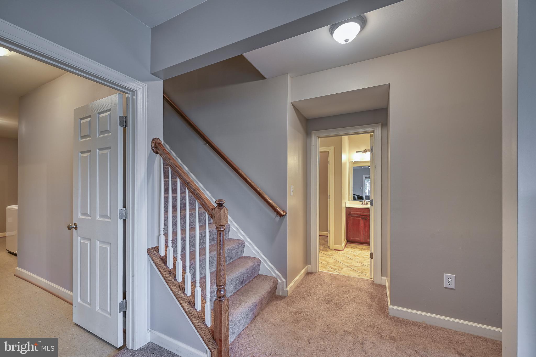 FRESHWATER ESTATES - Residential