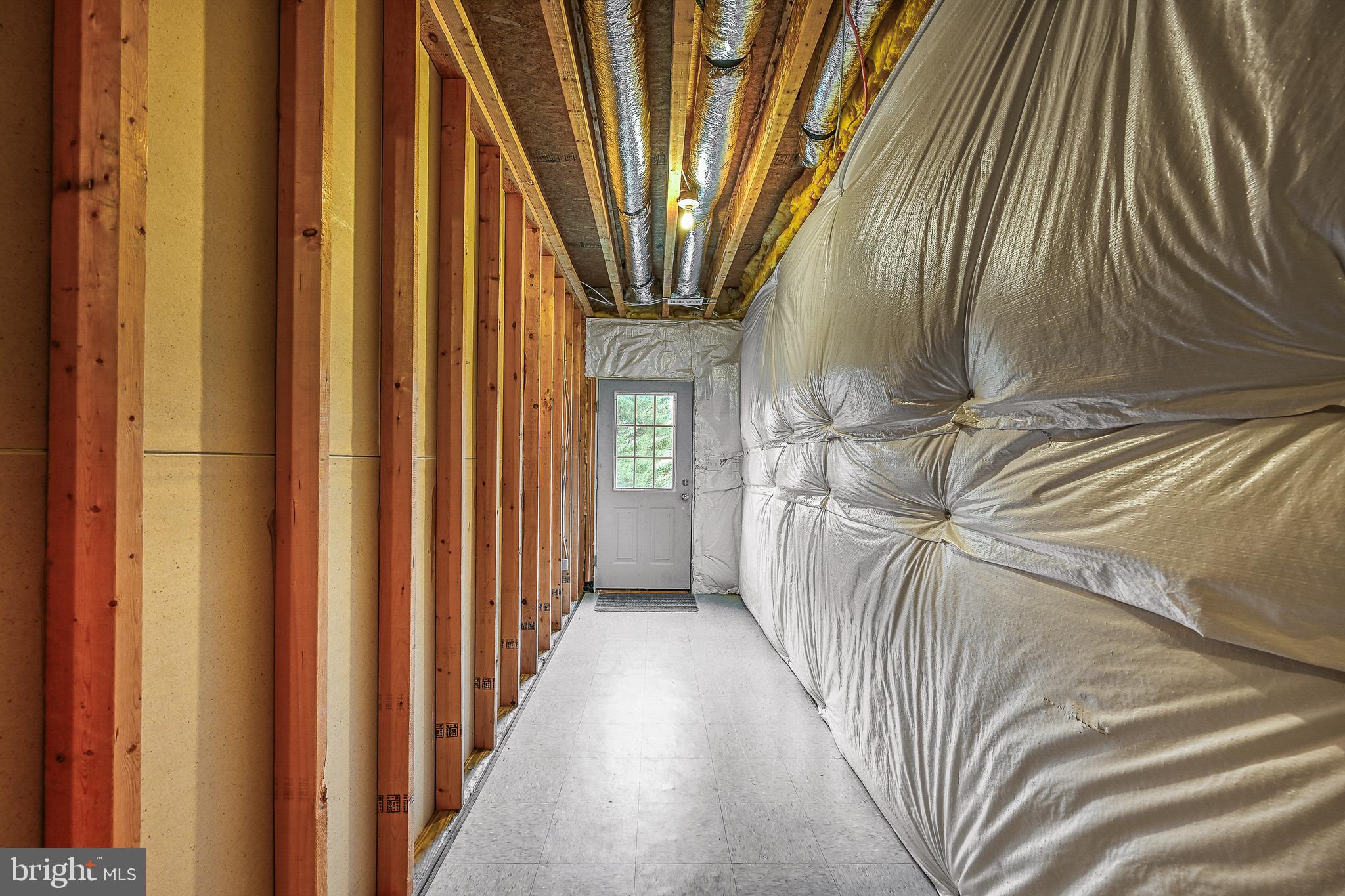 FRESHWATER ESTATES - Residential