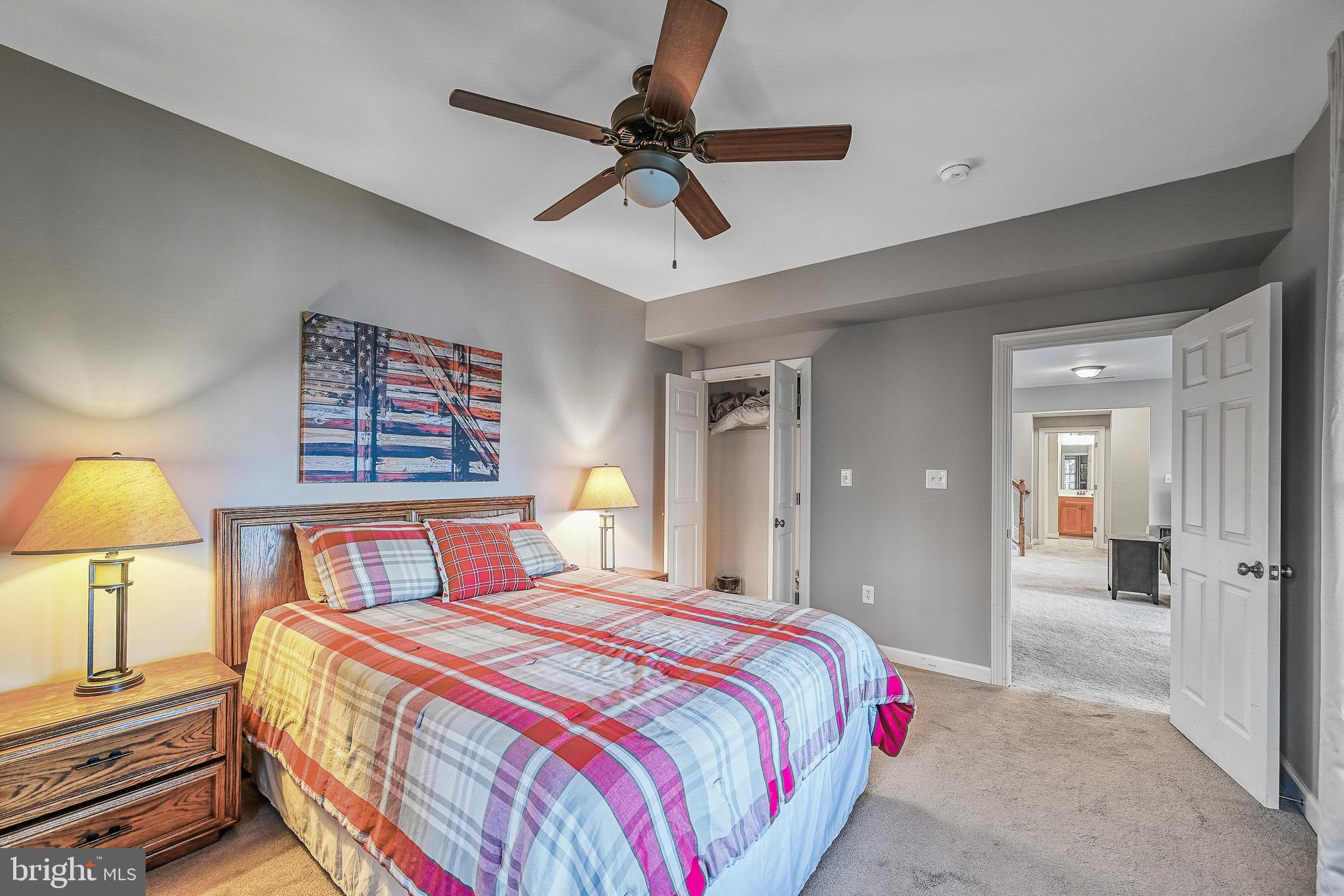 FRESHWATER ESTATES - Residential