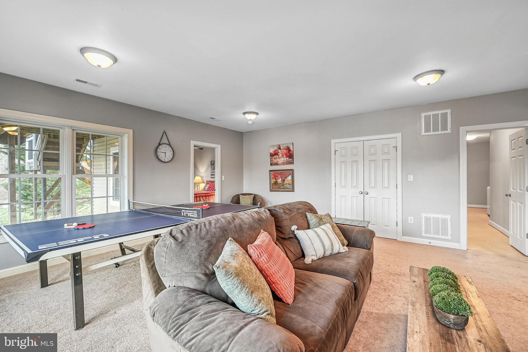 FRESHWATER ESTATES - Residential