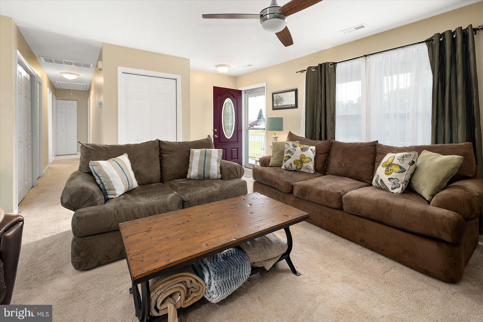 CEDAR POINT - Residential