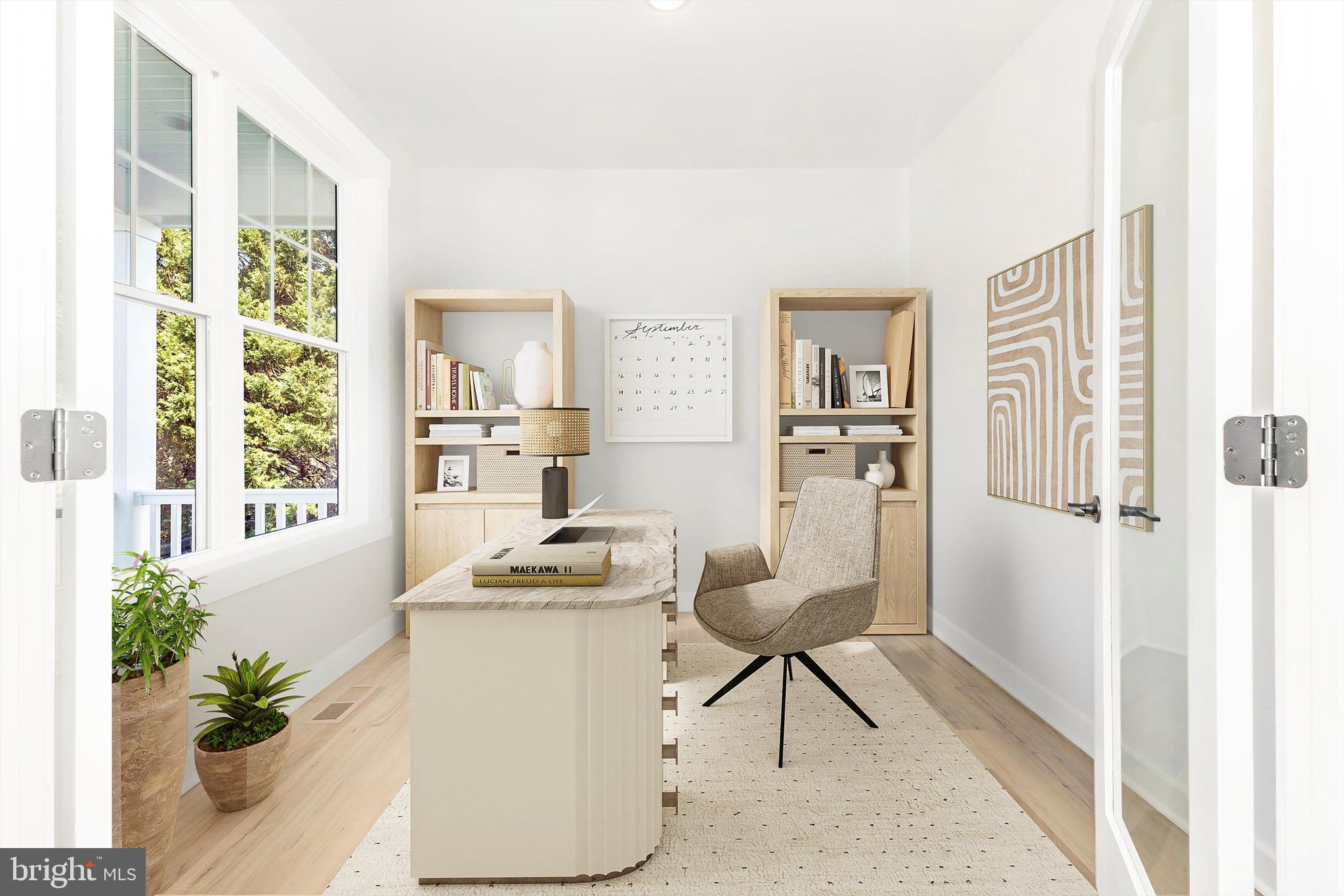 EDGEWATER - Residential