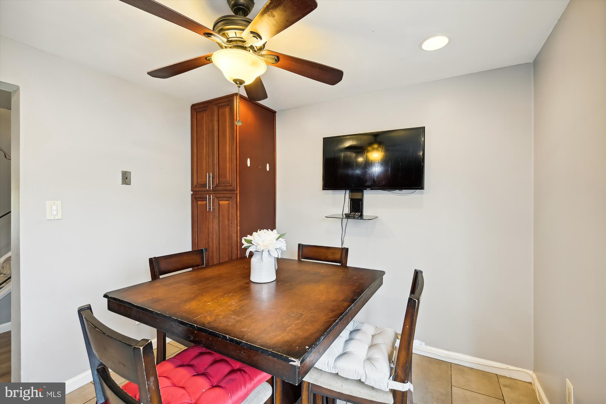 HAZELWOOD VILLAGE - Residential