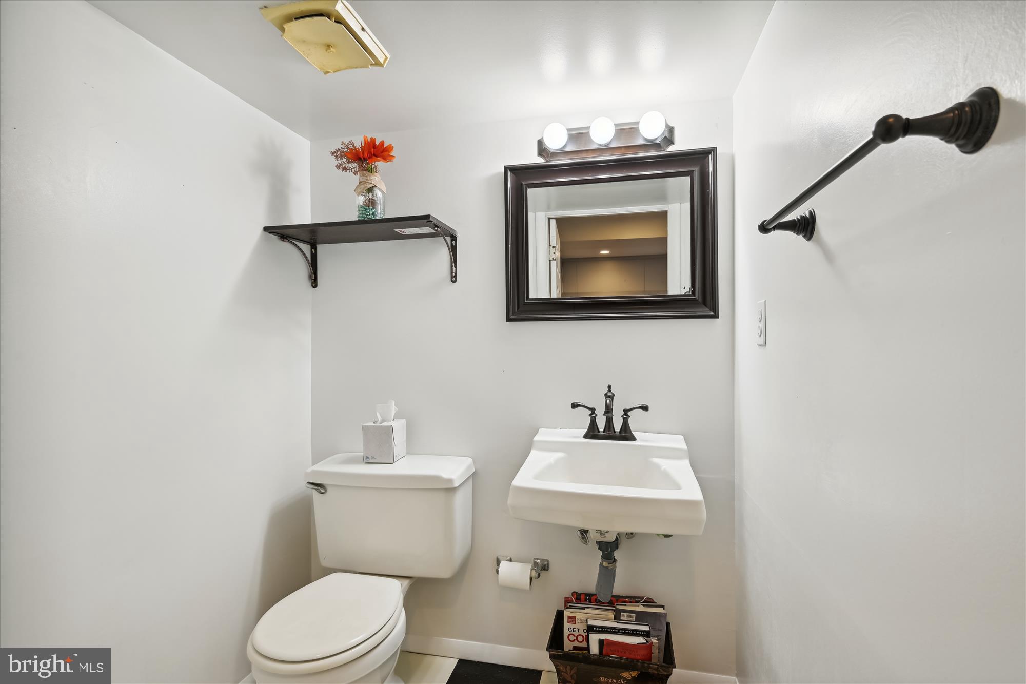 HAZELWOOD VILLAGE - Residential