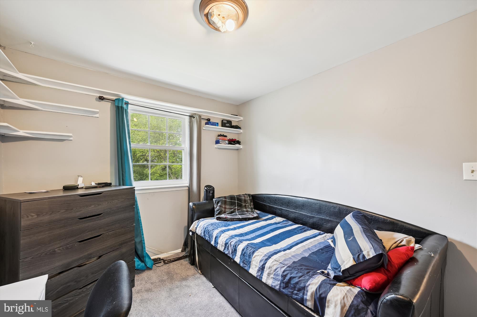 HAZELWOOD VILLAGE - Residential