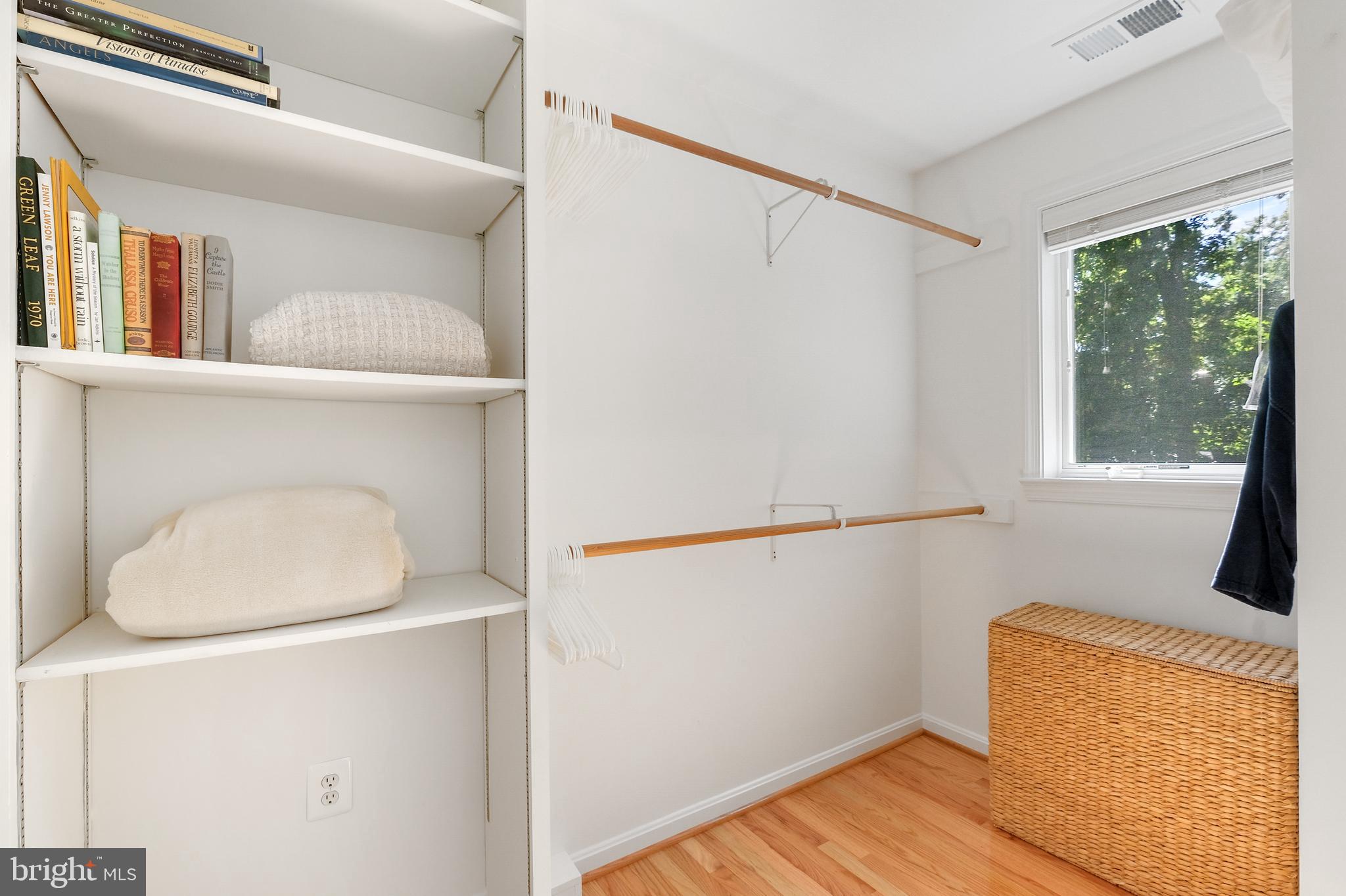 SOMERSET - Residential