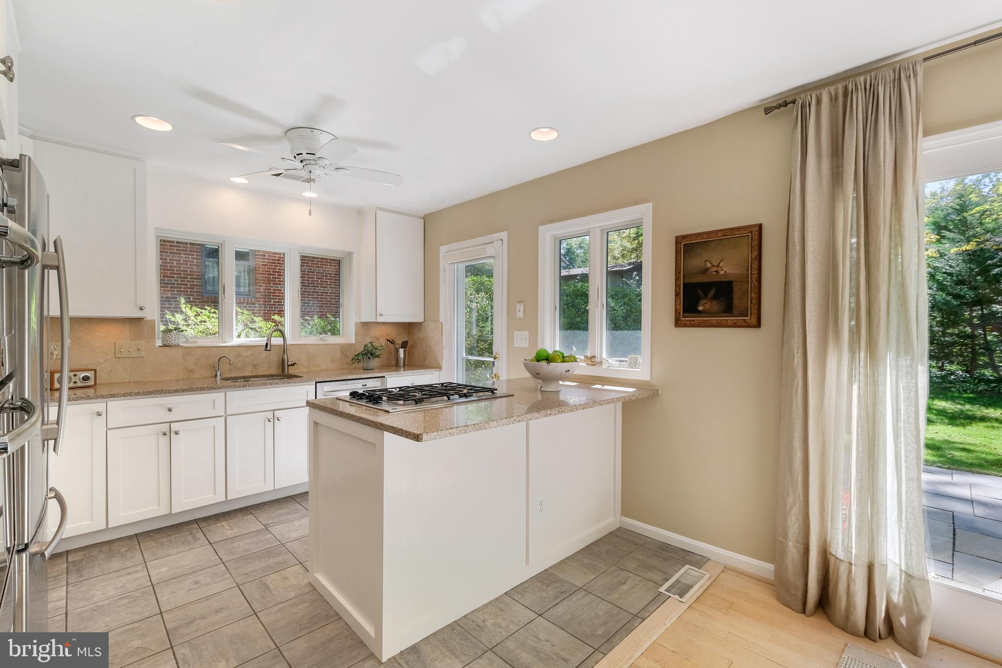 SOMERSET - Residential