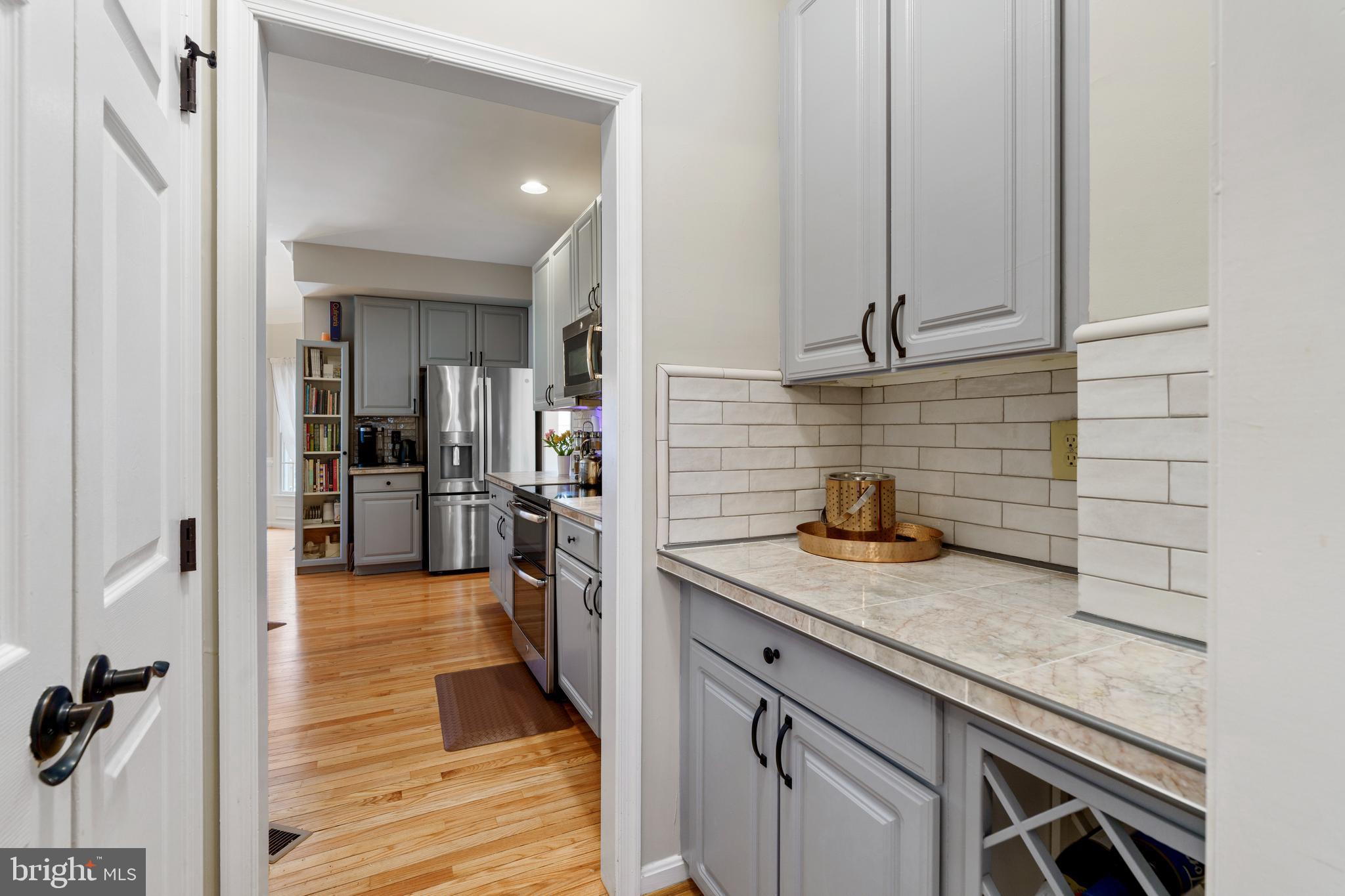 AUTUMN VIEW - Residential