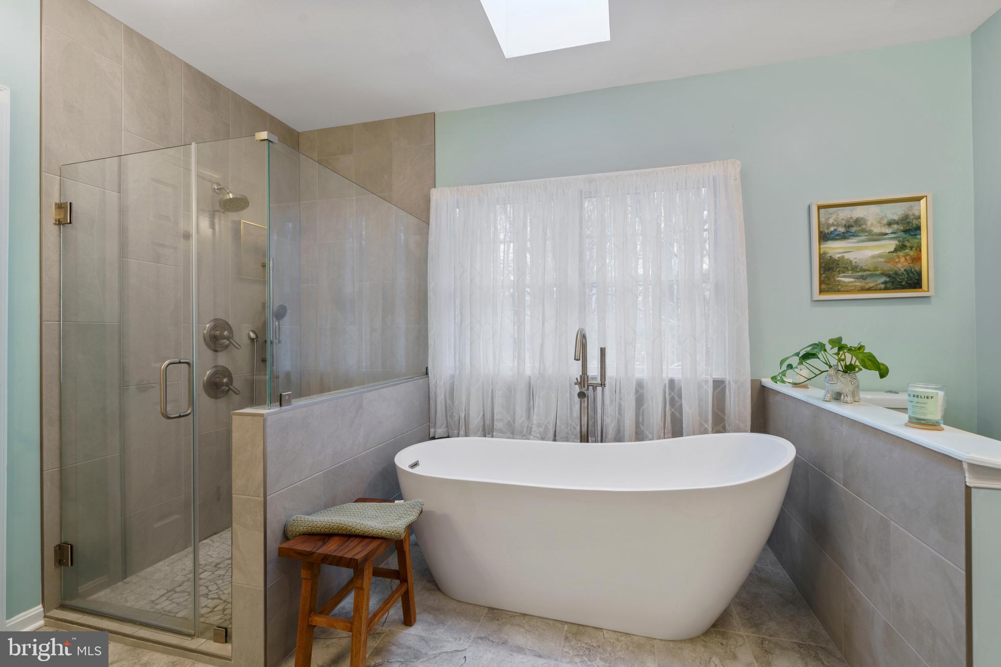 AUTUMN VIEW - Residential