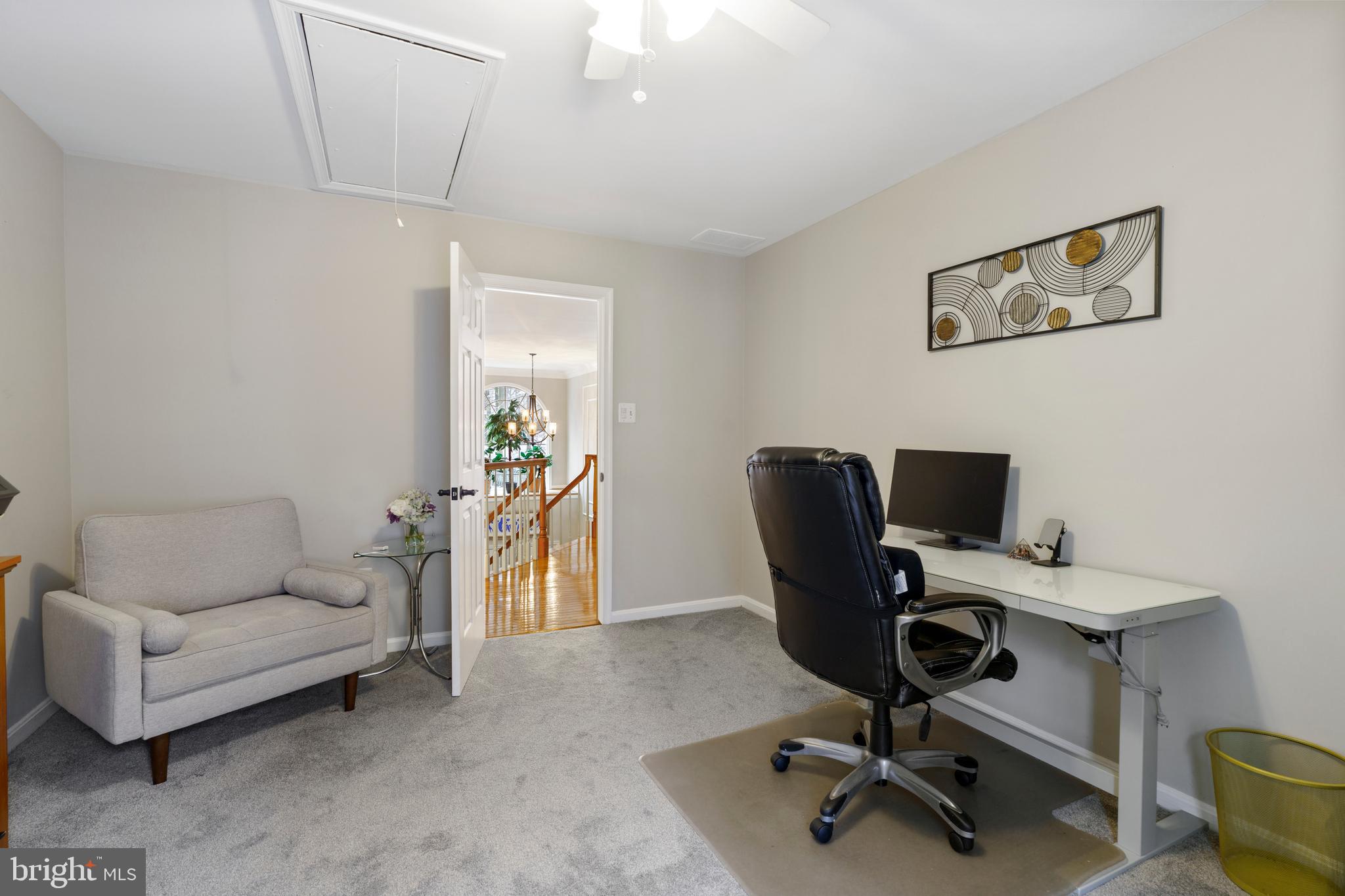 AUTUMN VIEW - Residential