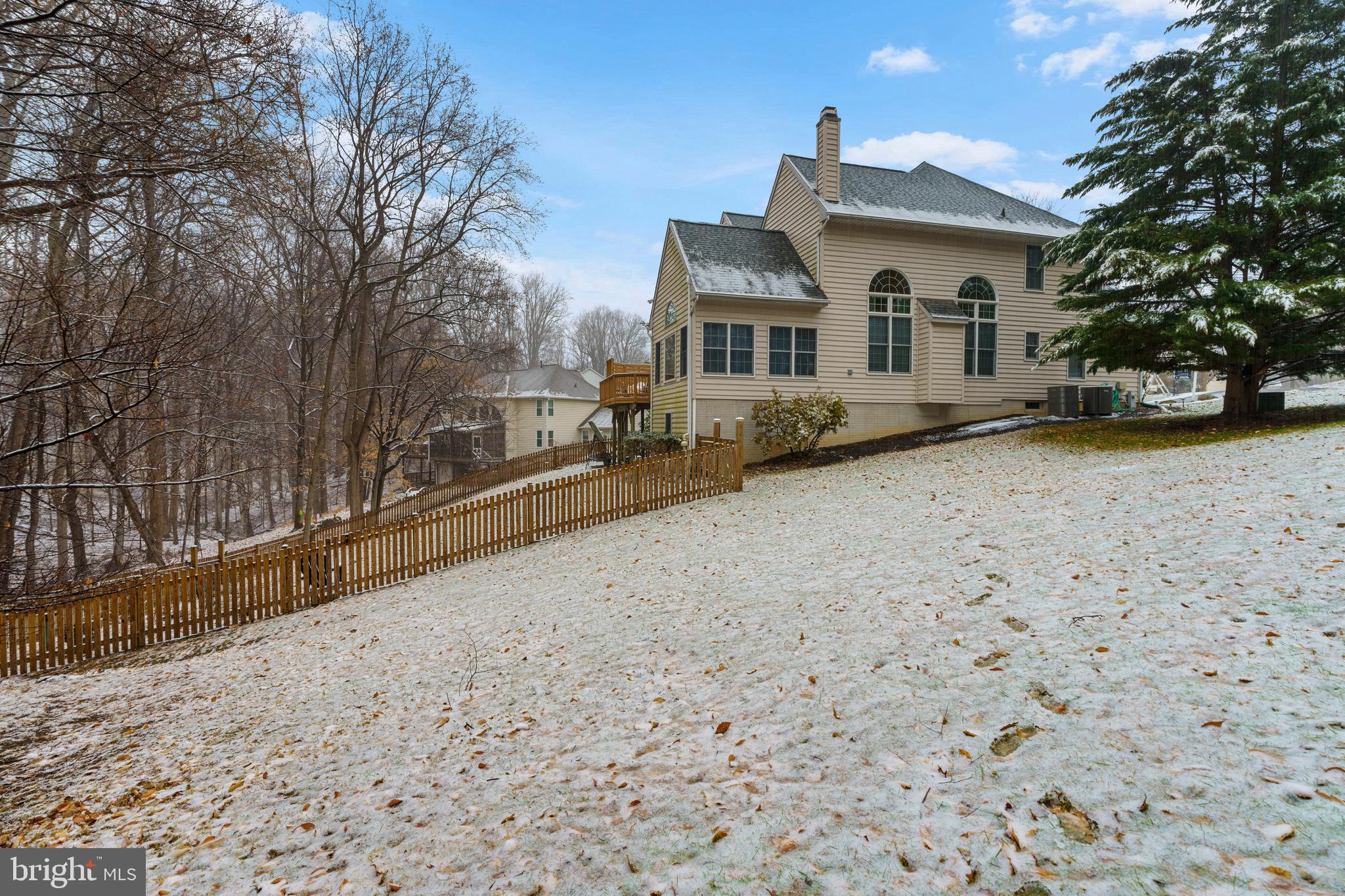 AUTUMN VIEW - Residential