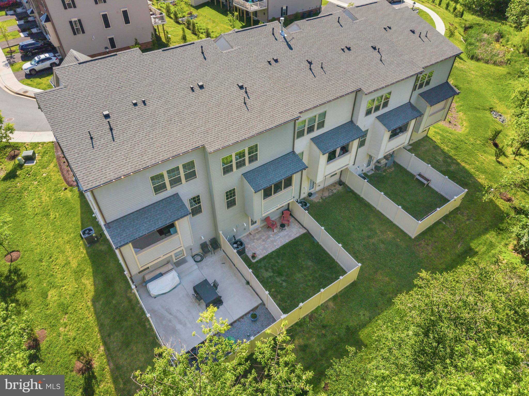 PARKSIDE - Residential