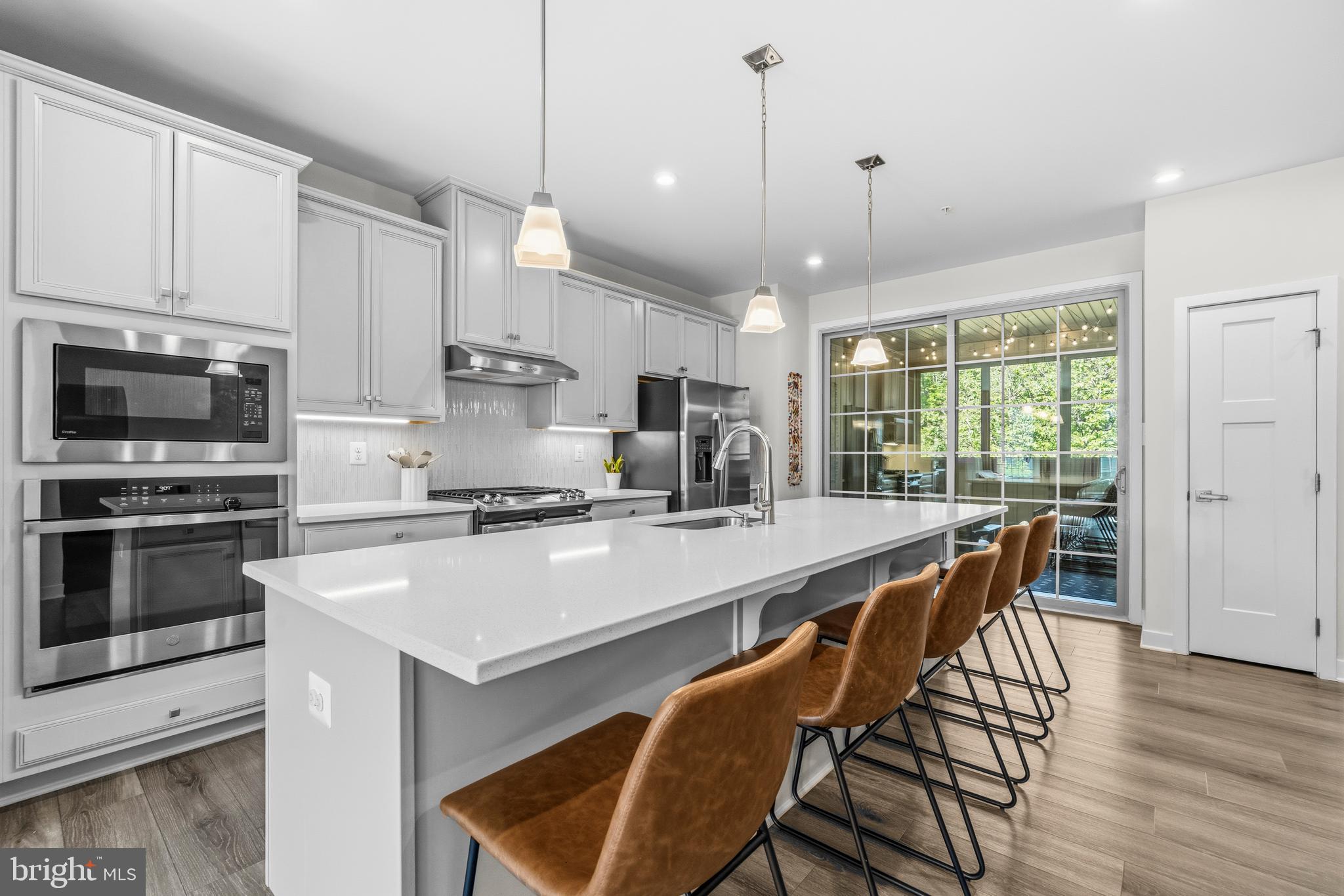 PARKSIDE - Residential