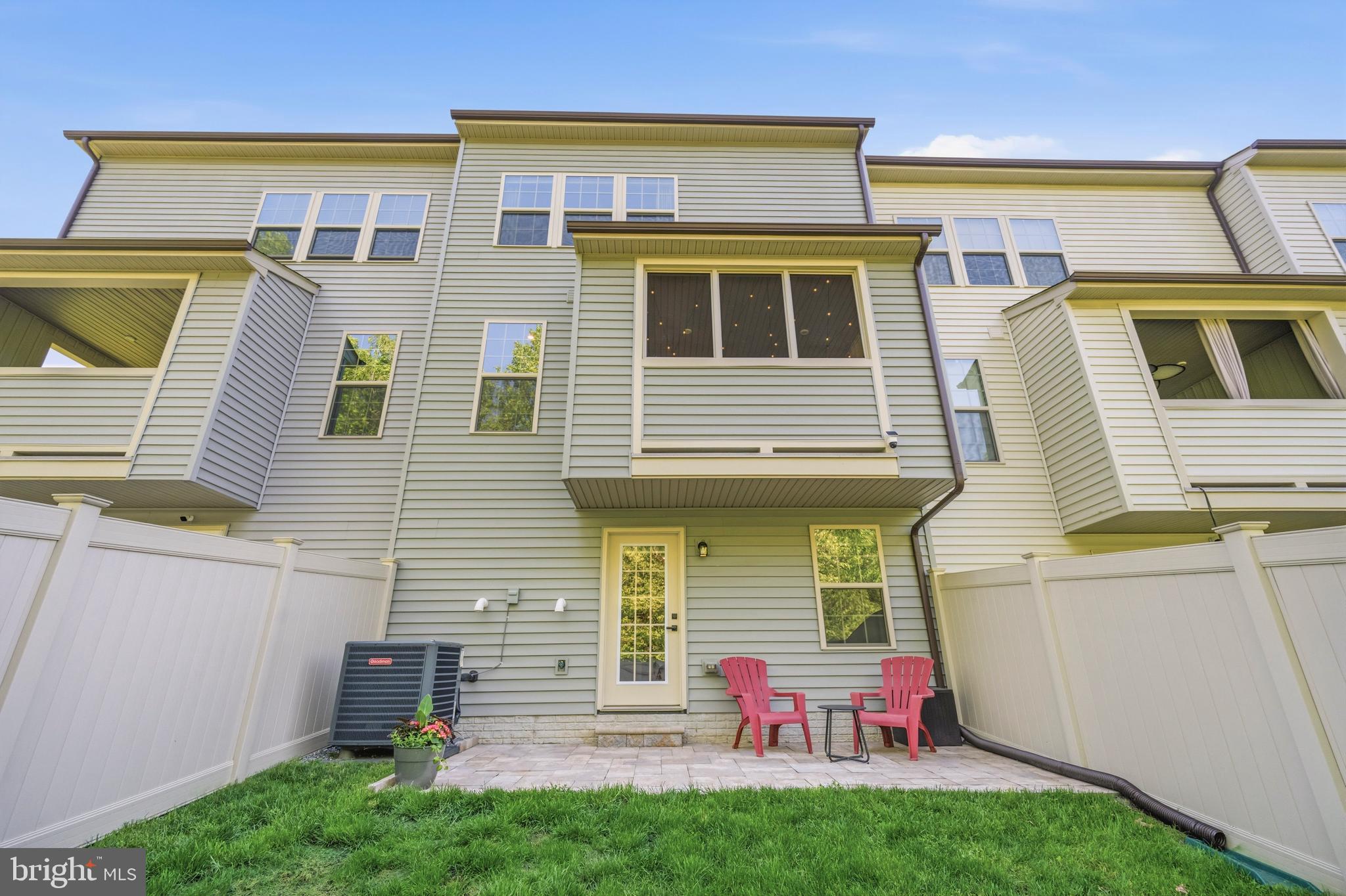 PARKSIDE - Residential