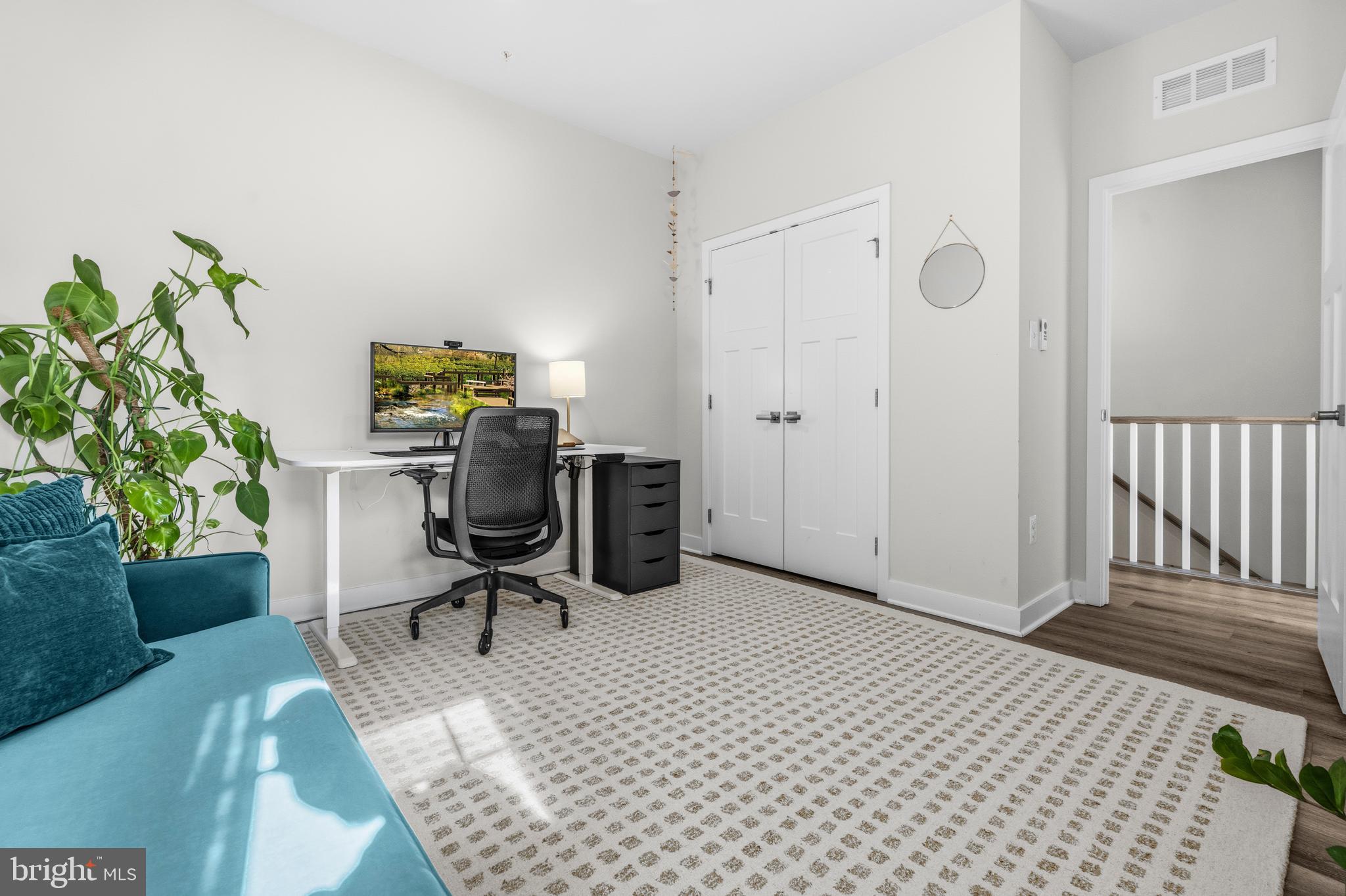 PARKSIDE - Residential