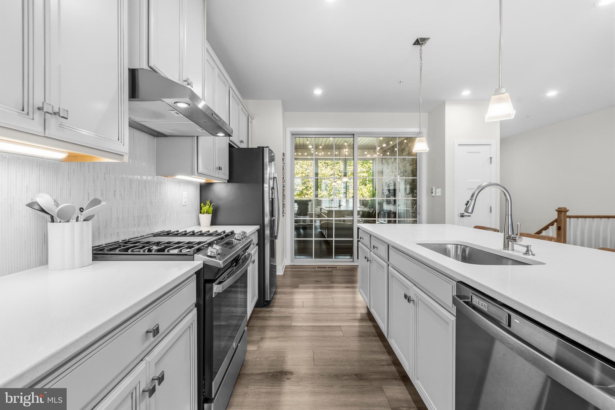 PARKSIDE - Residential