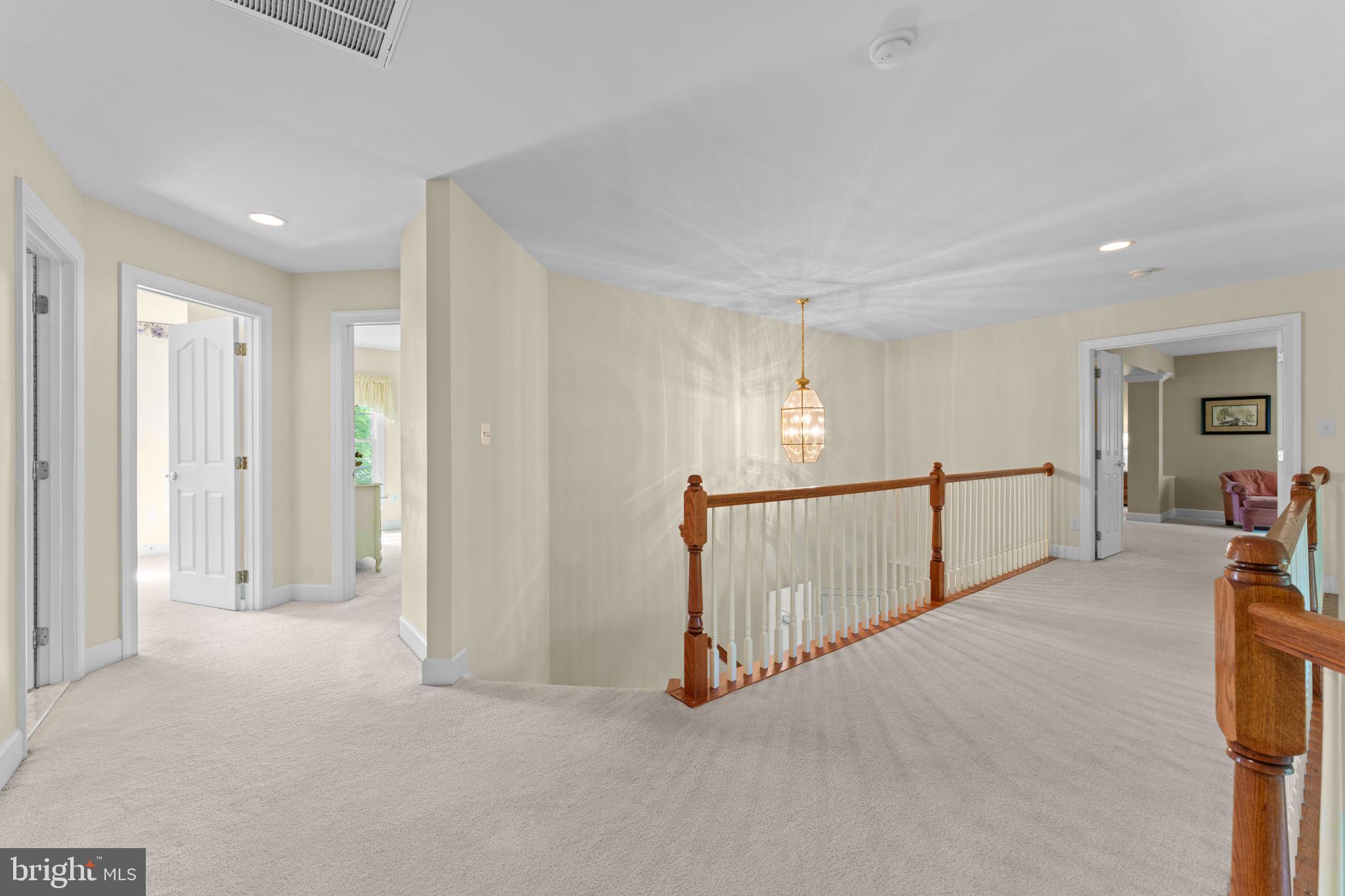 OAK VALLEY - Residential