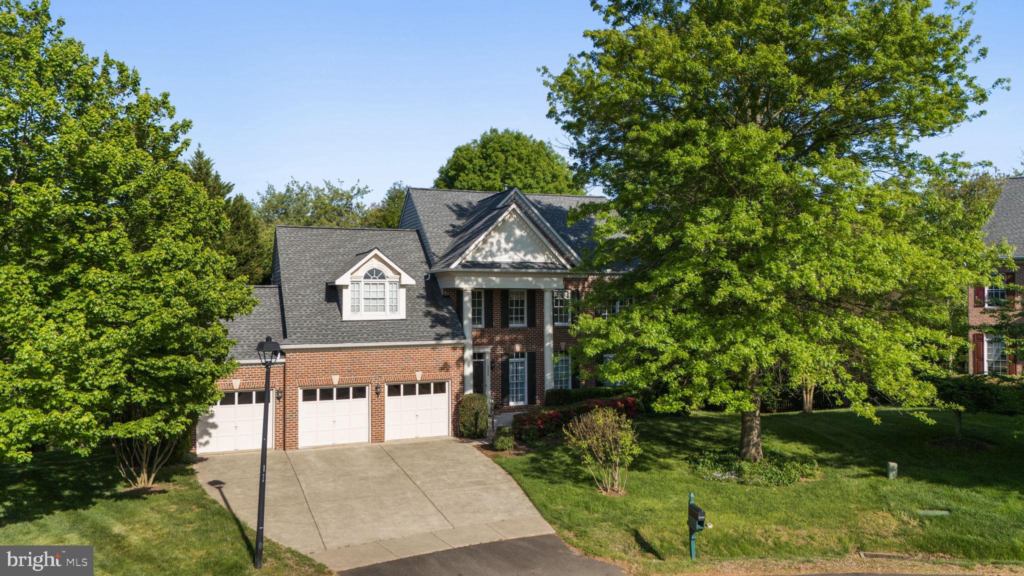 OAK VALLEY - Residential