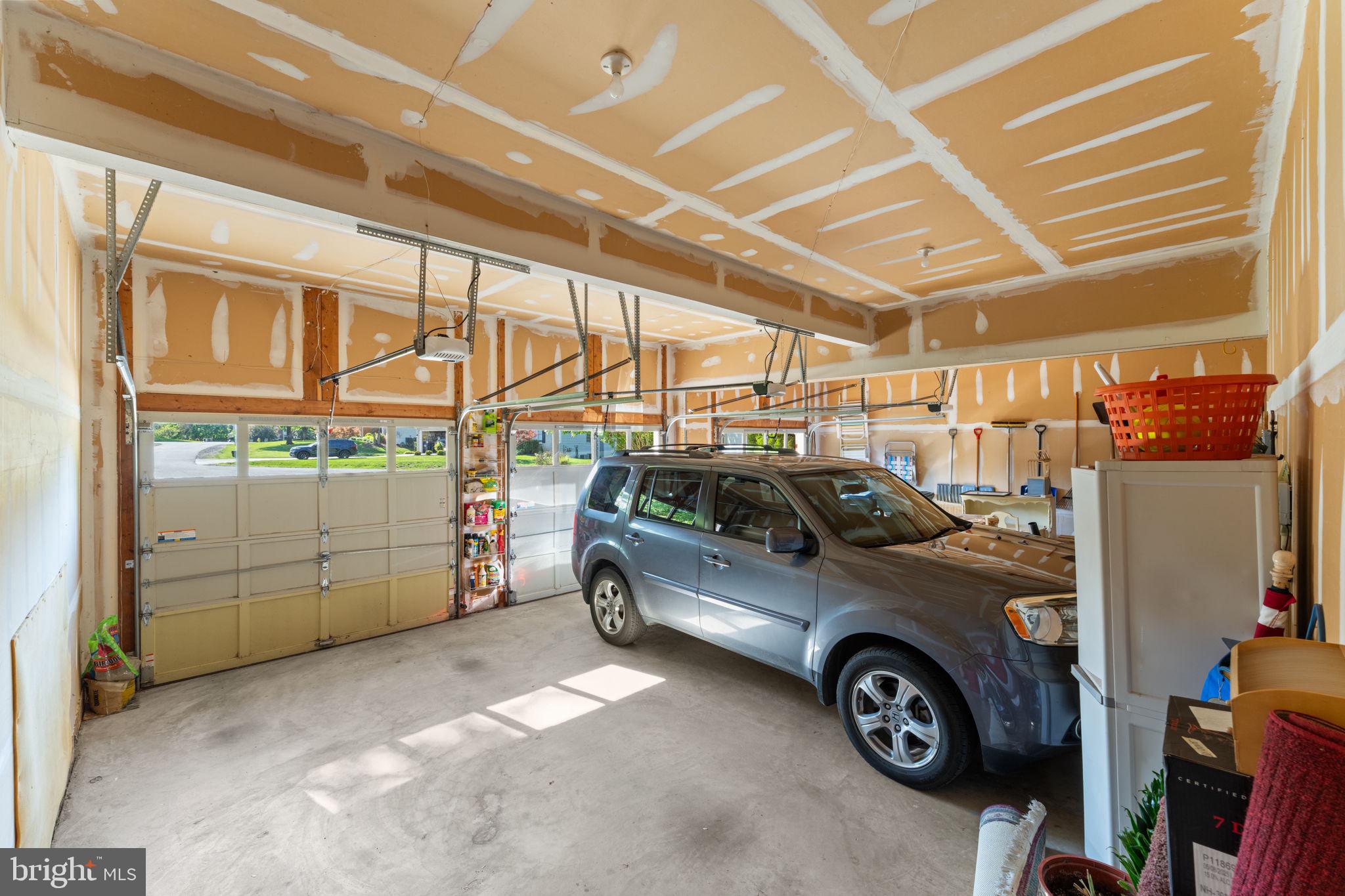 OAK VALLEY - Residential