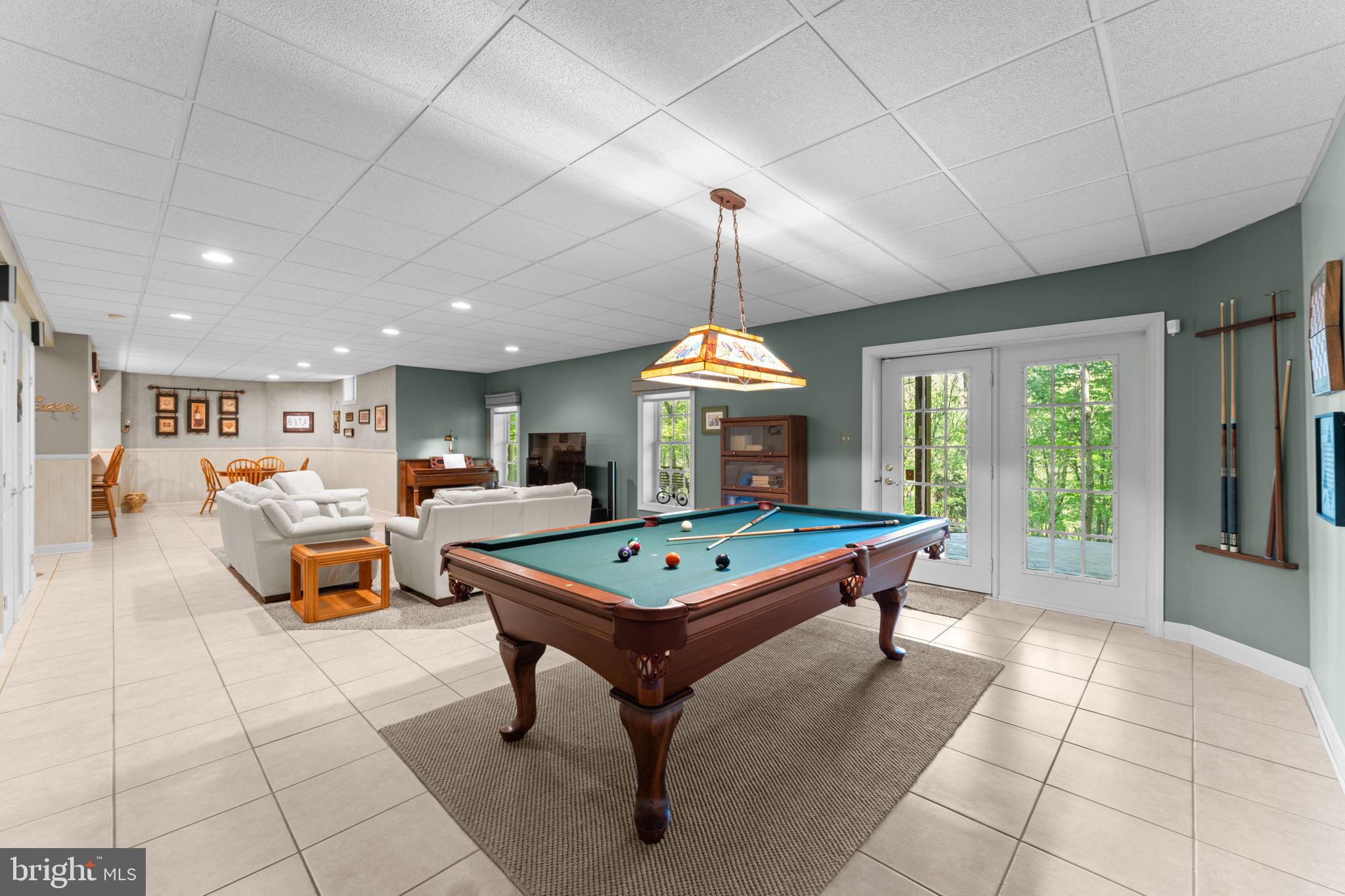 OAK VALLEY - Residential