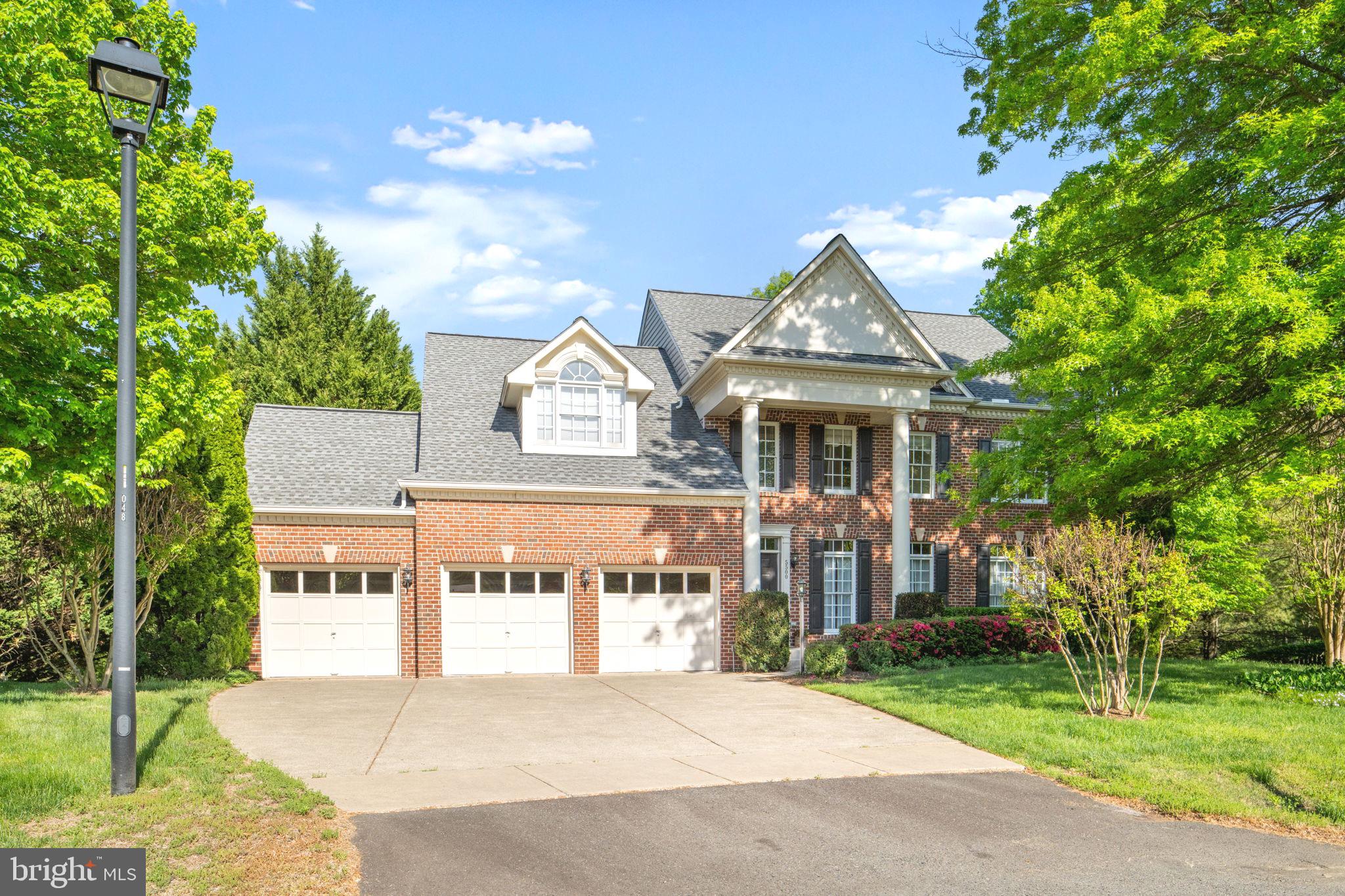 OAK VALLEY - Residential