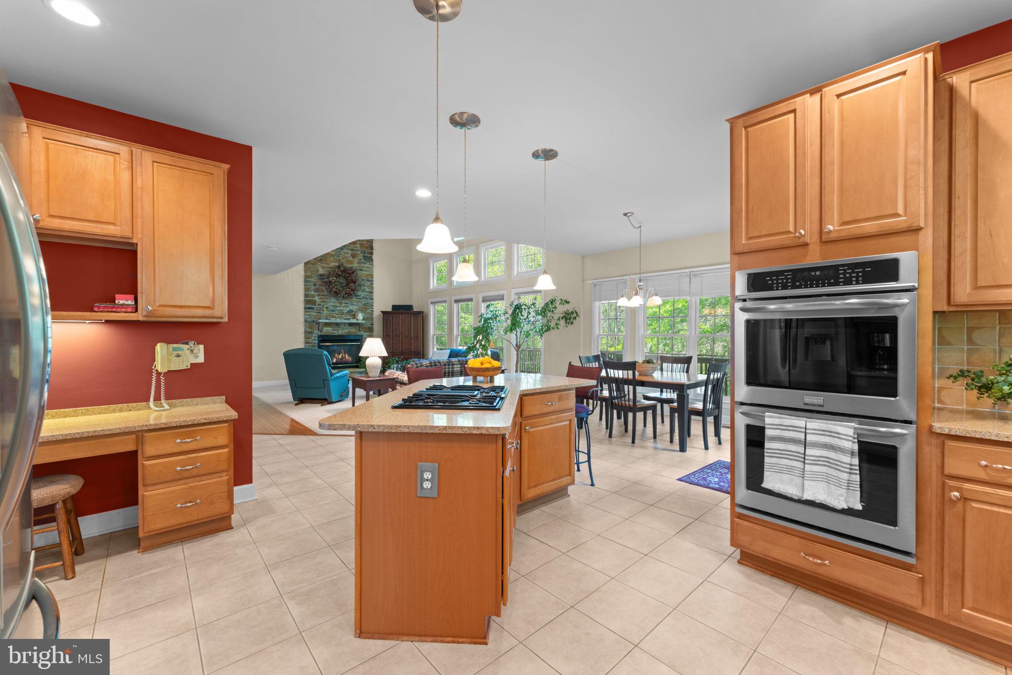 OAK VALLEY - Residential