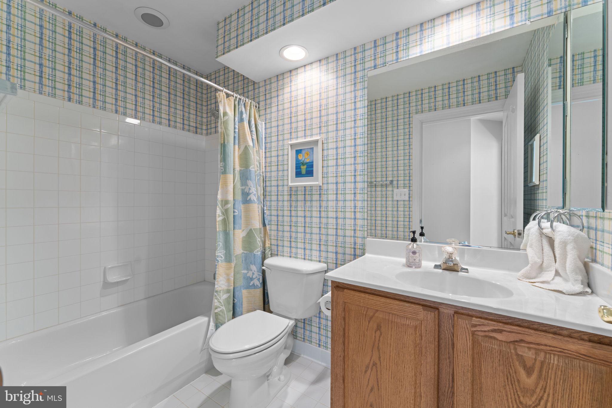 OAK VALLEY - Residential