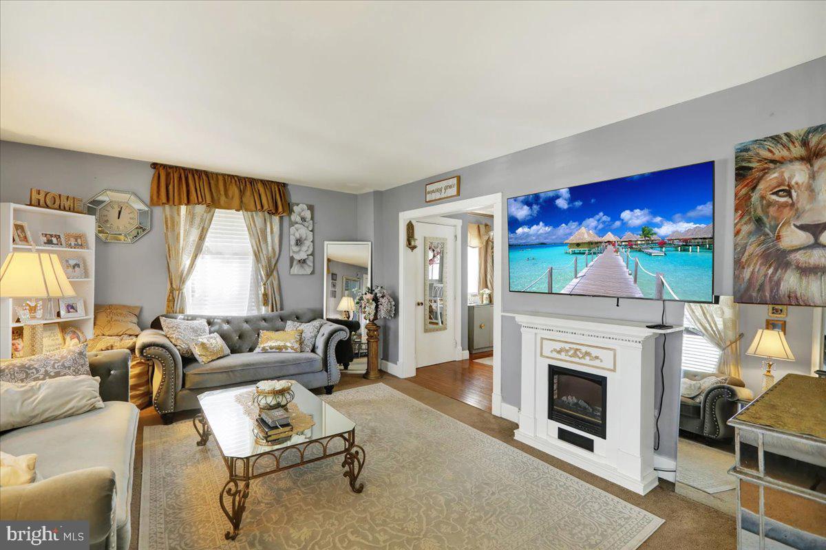 620 W 2ND STREET
