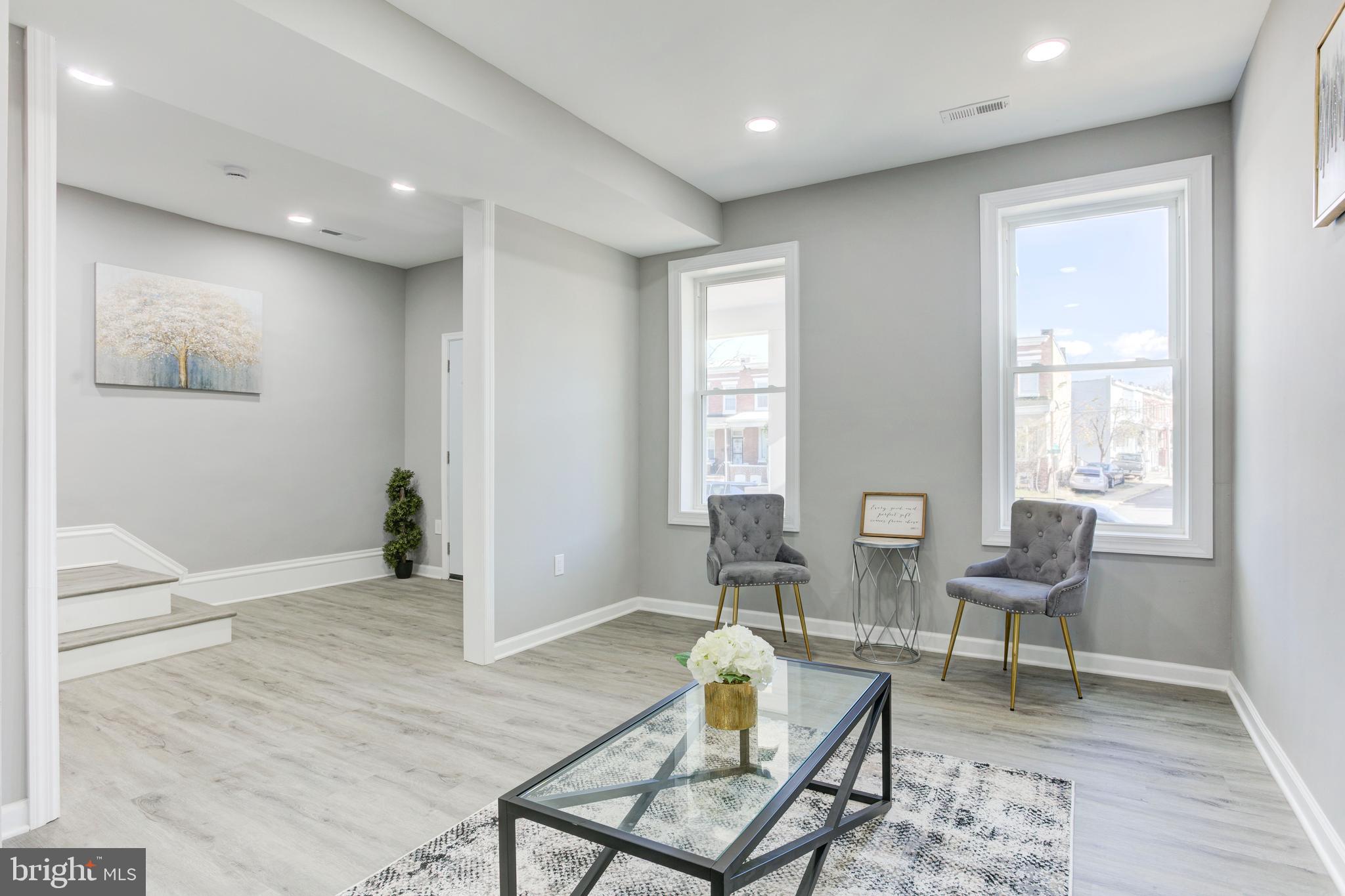 CARROLL-SOUTH HILTON - Residential