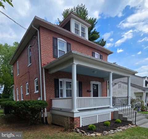 Homes For Rent - 120 W Whitlock Avenue<br/> Winchester City County, WINCHESTER, VA 22601