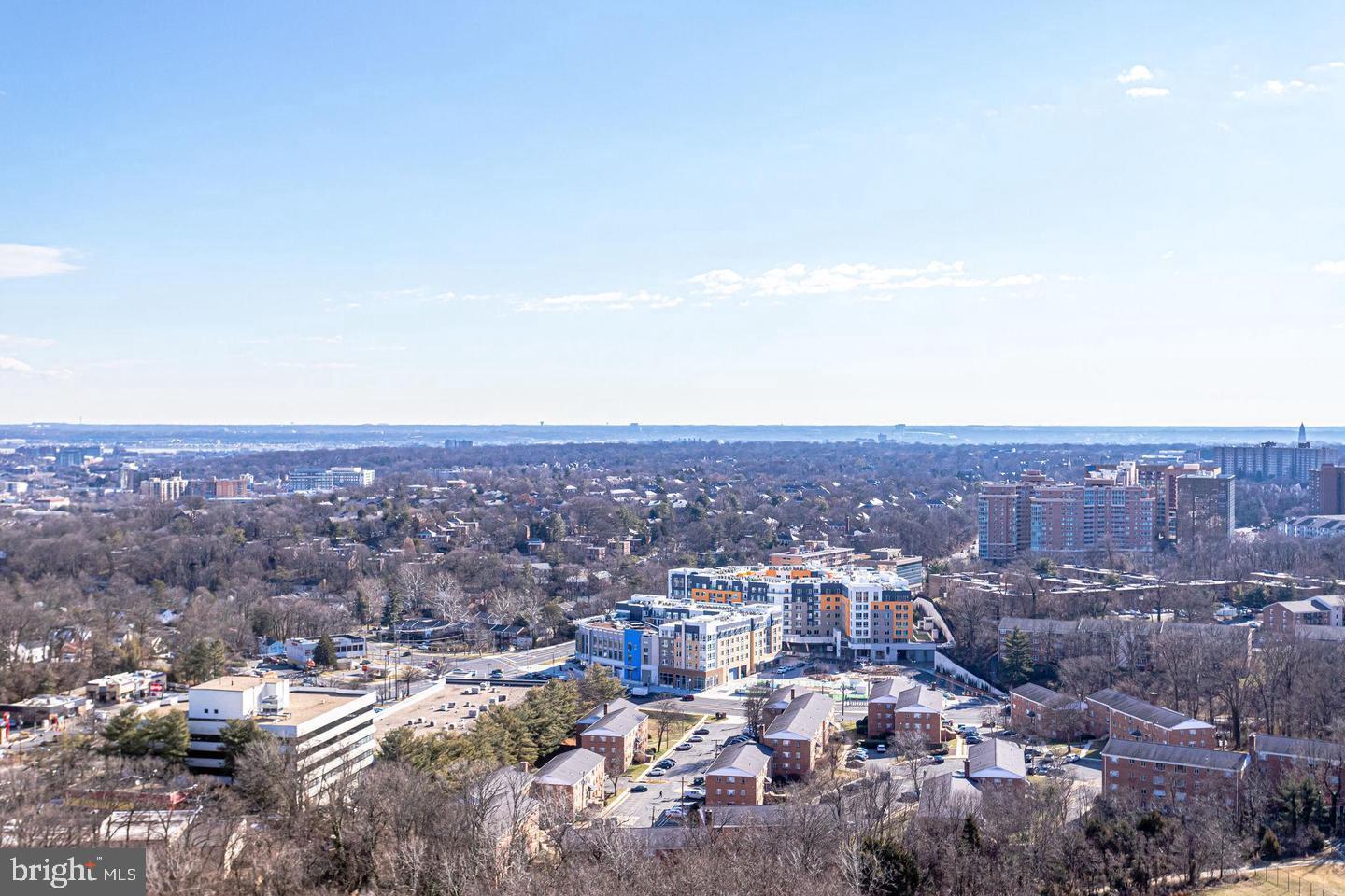 SKYLINE PLAZA - Residential