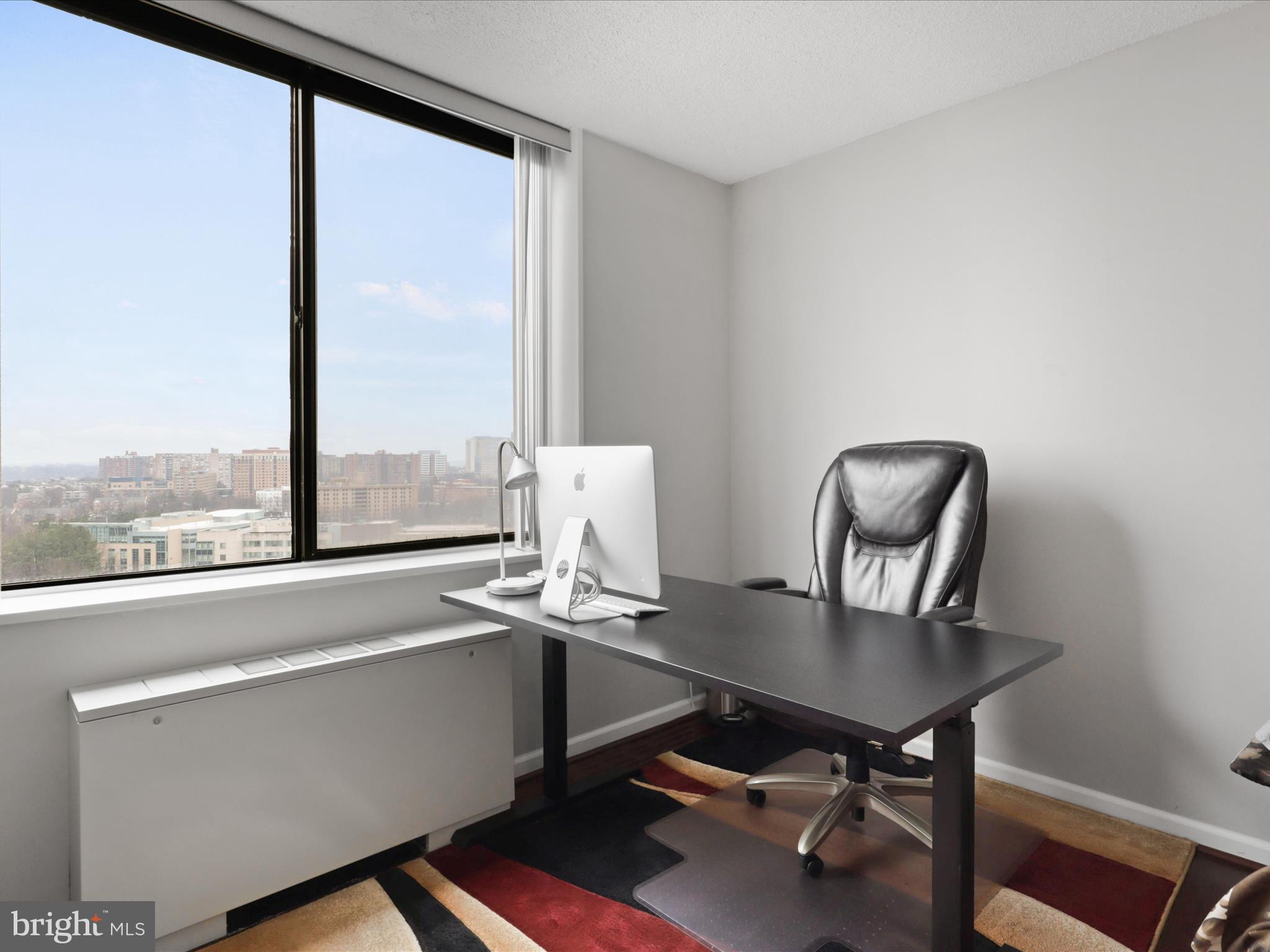 SKYLINE PLAZA - Residential