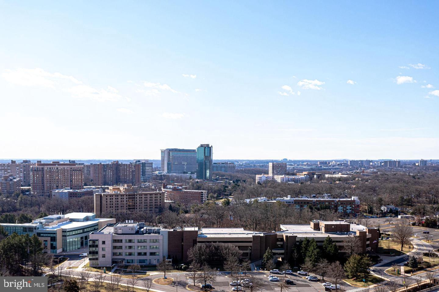 SKYLINE PLAZA - Residential