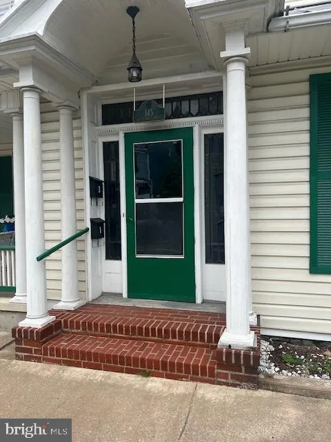 145 S Main Street APT. 4, Woodstock, VA MLS: VASH2013306