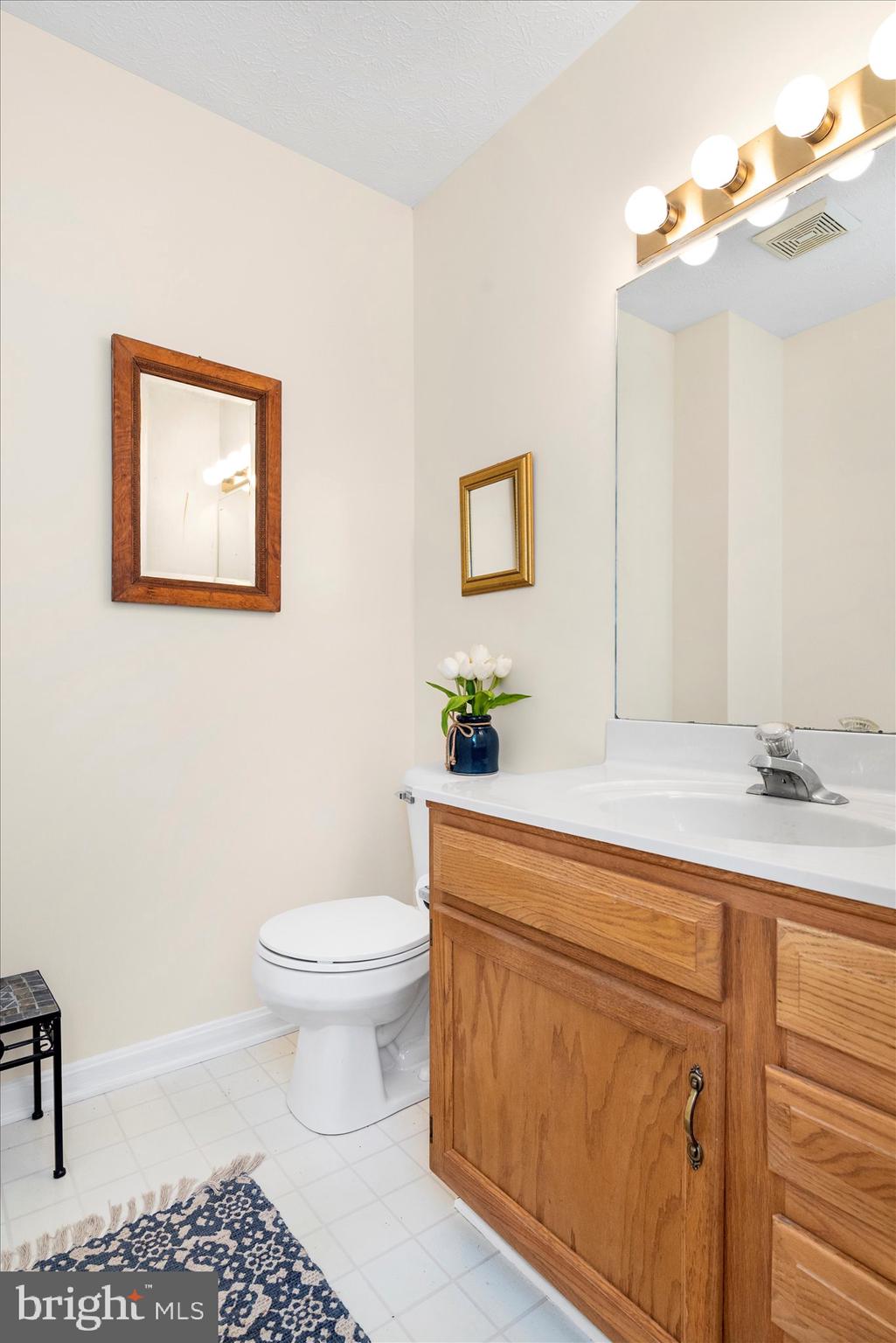 OAK BREEZE - Residential