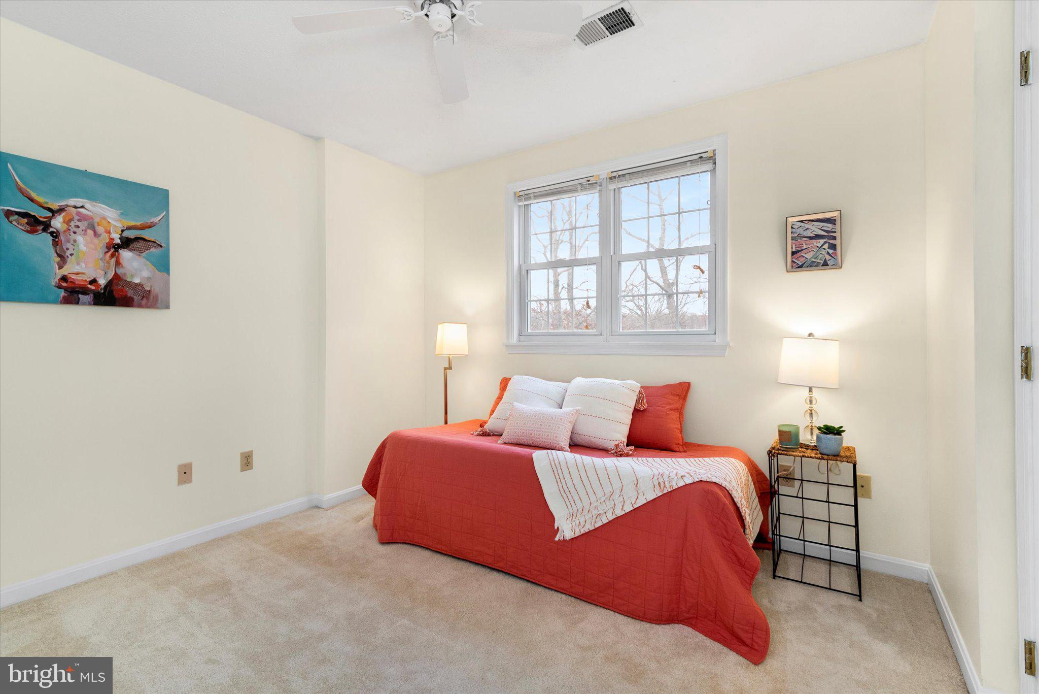 OAK BREEZE - Residential