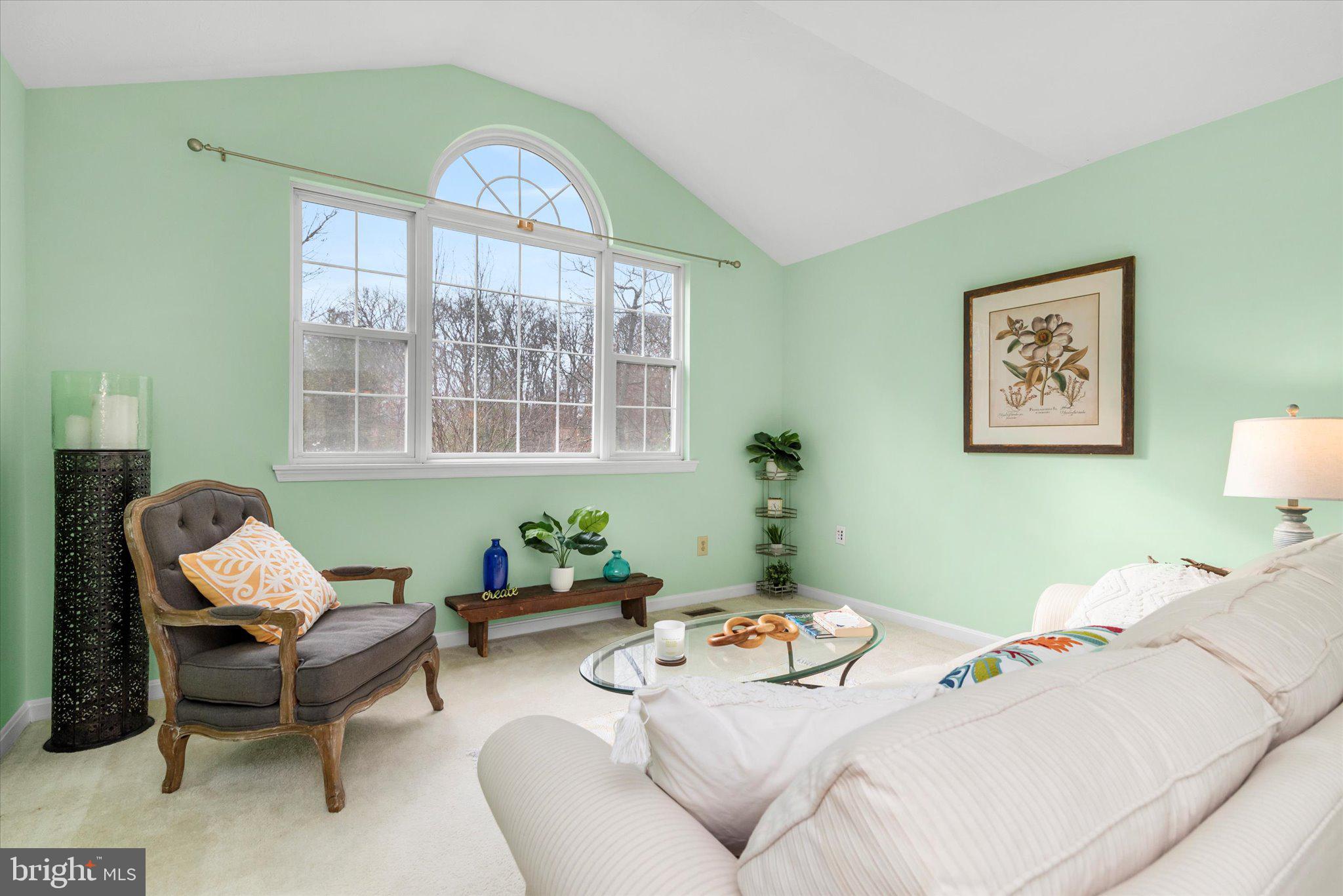 OAK BREEZE - Residential