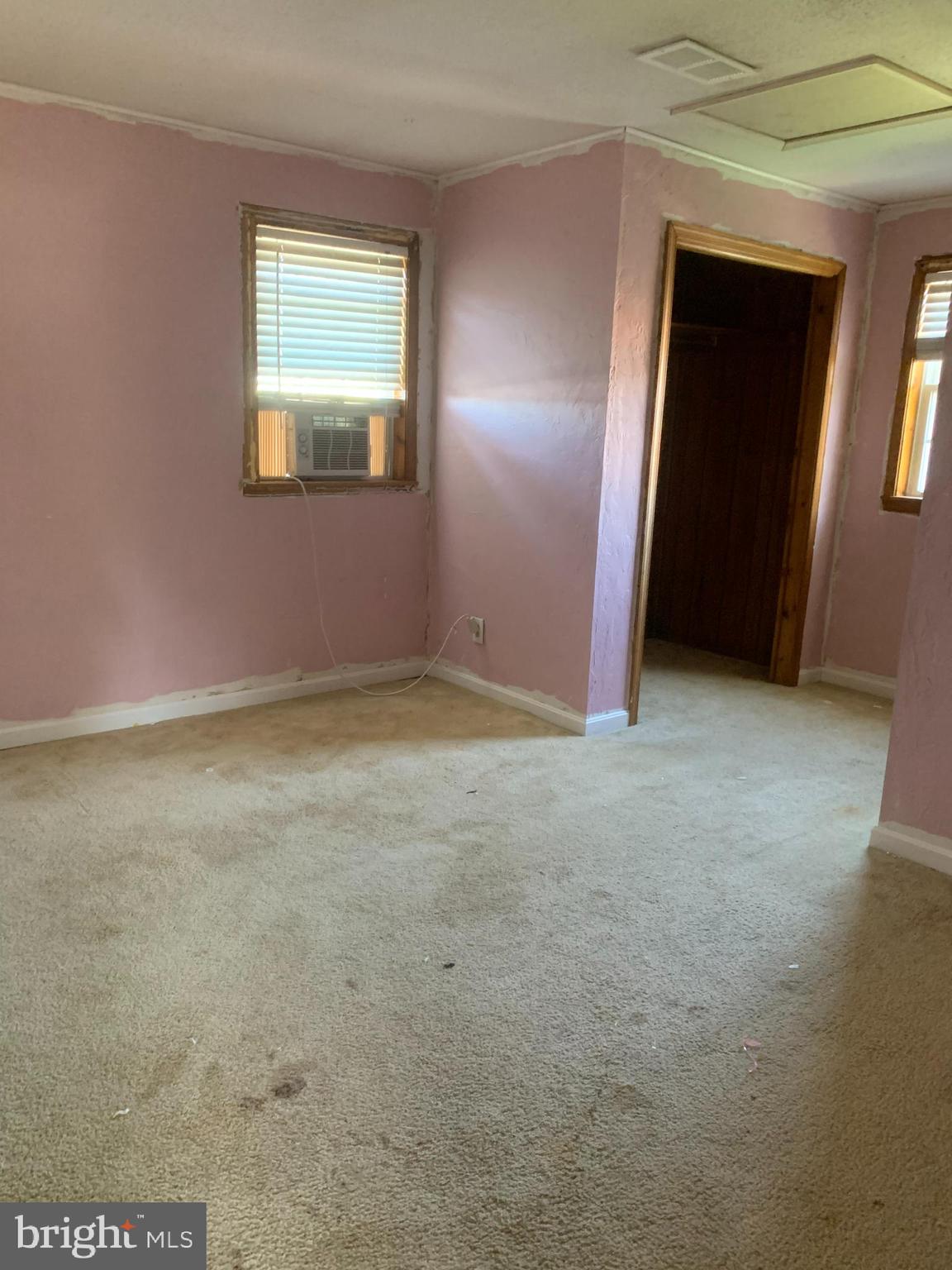 NORWOOD PARK - Residential