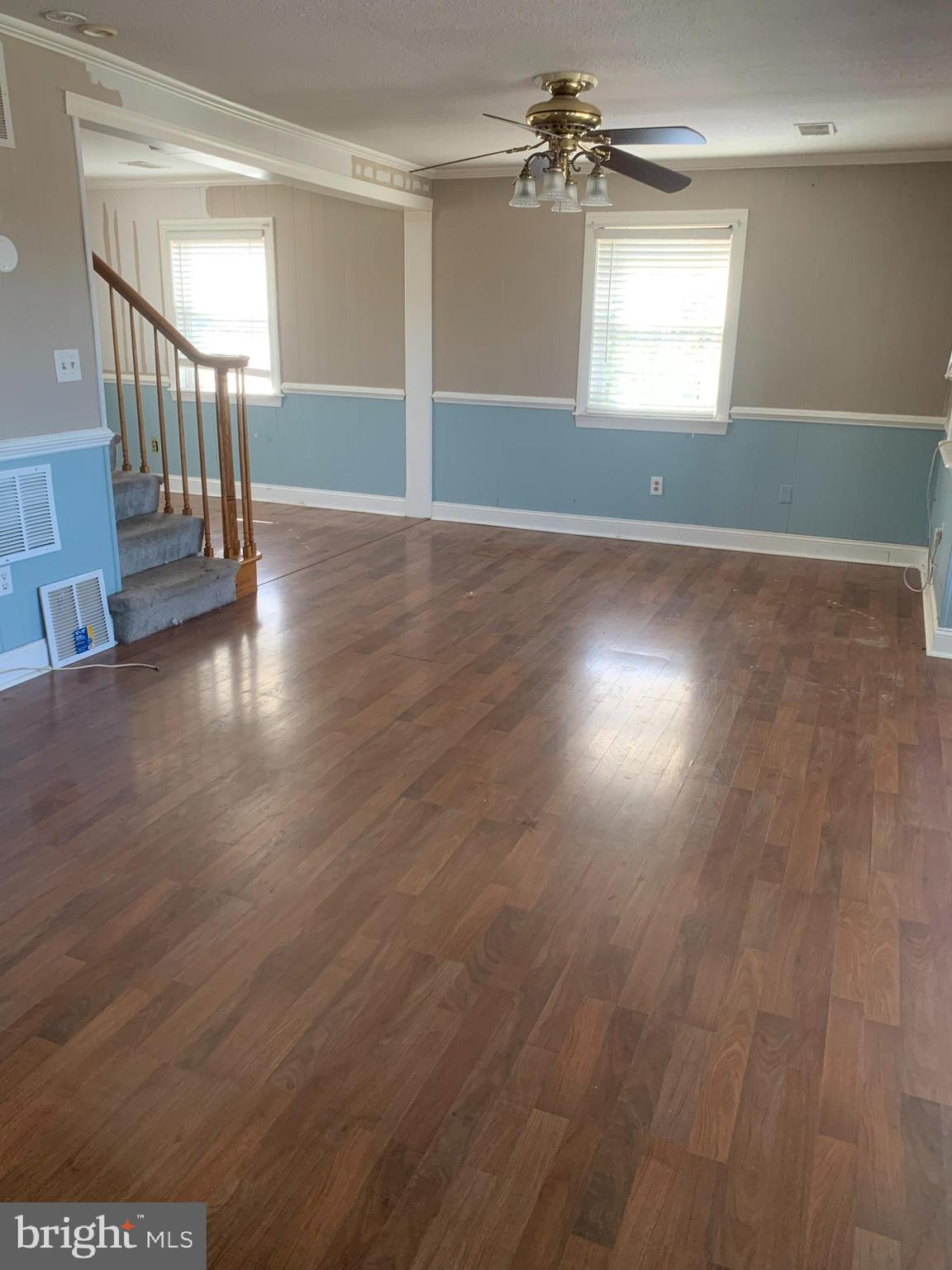 NORWOOD PARK - Residential