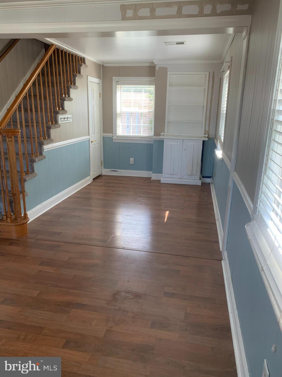 NORWOOD PARK - Residential