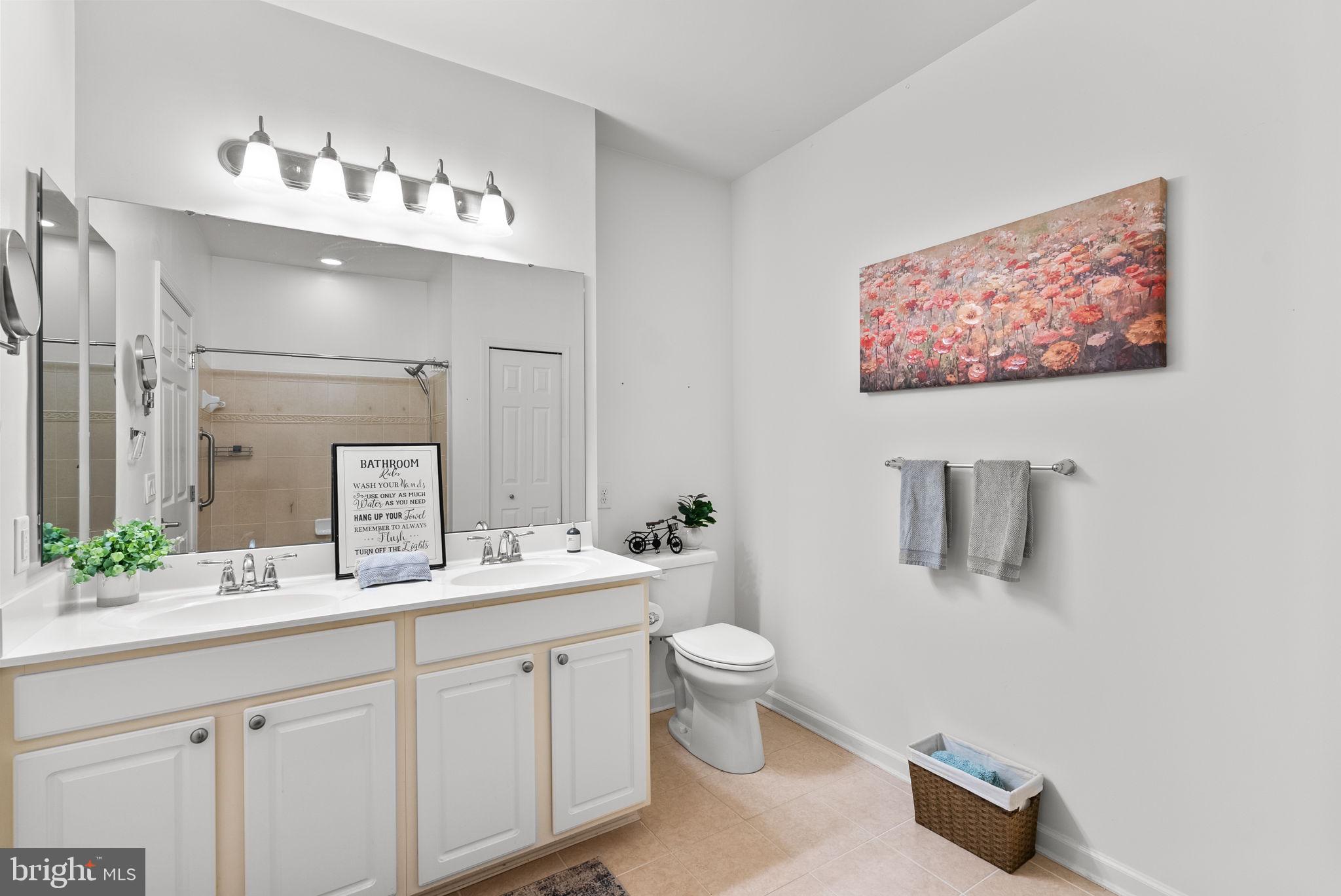 LEGACY AT VILLAGE CREST - Residential